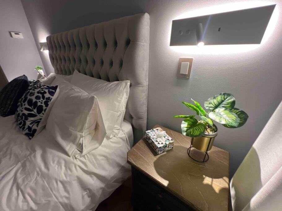 Luxury apartment 33th floor luxury district