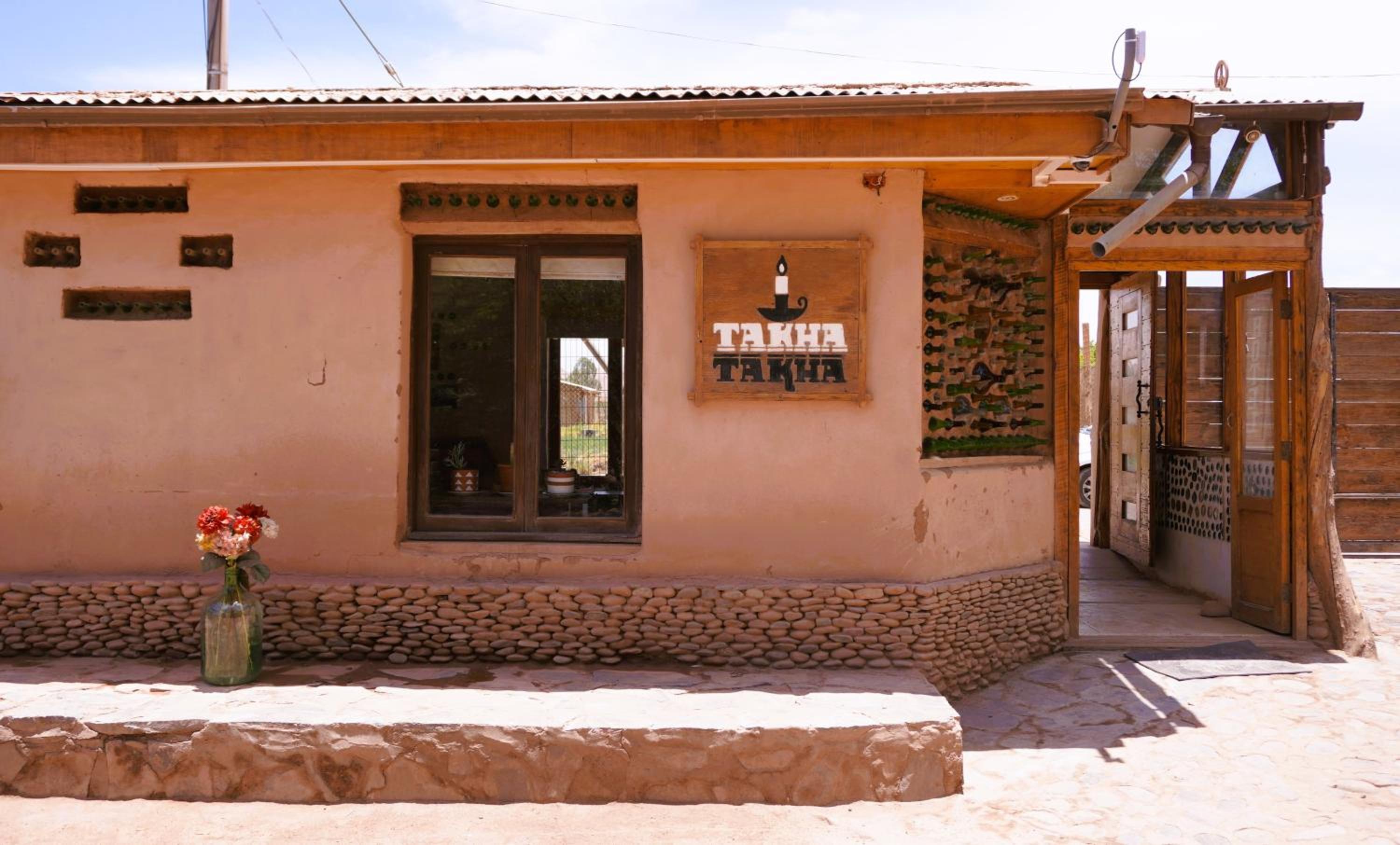 Hotel-Camping Takha Takha