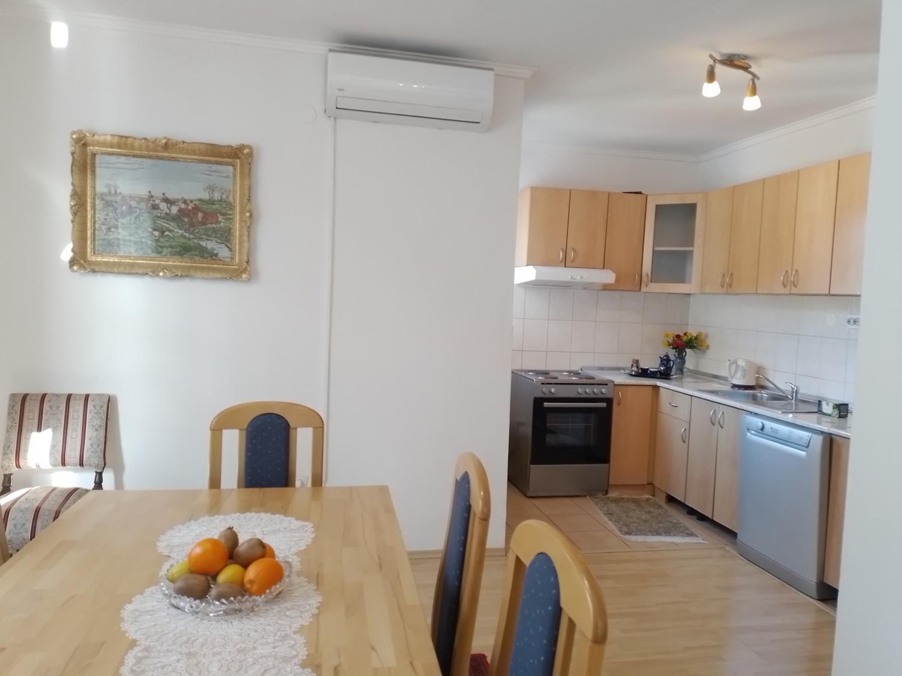 Guesthouse Sanja - Apartments 212