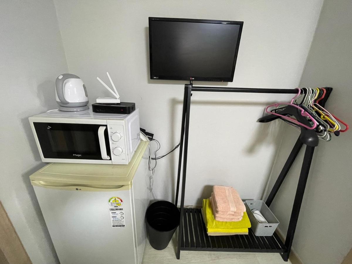 Twin Rabbit Guesthouse