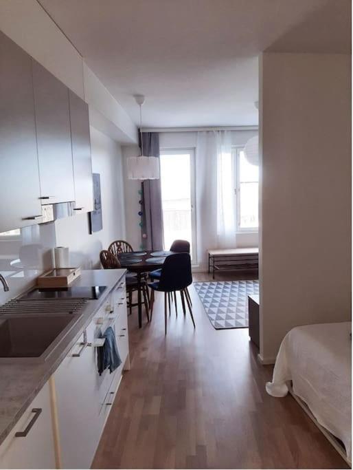 New&Easy apartment in the center view 4