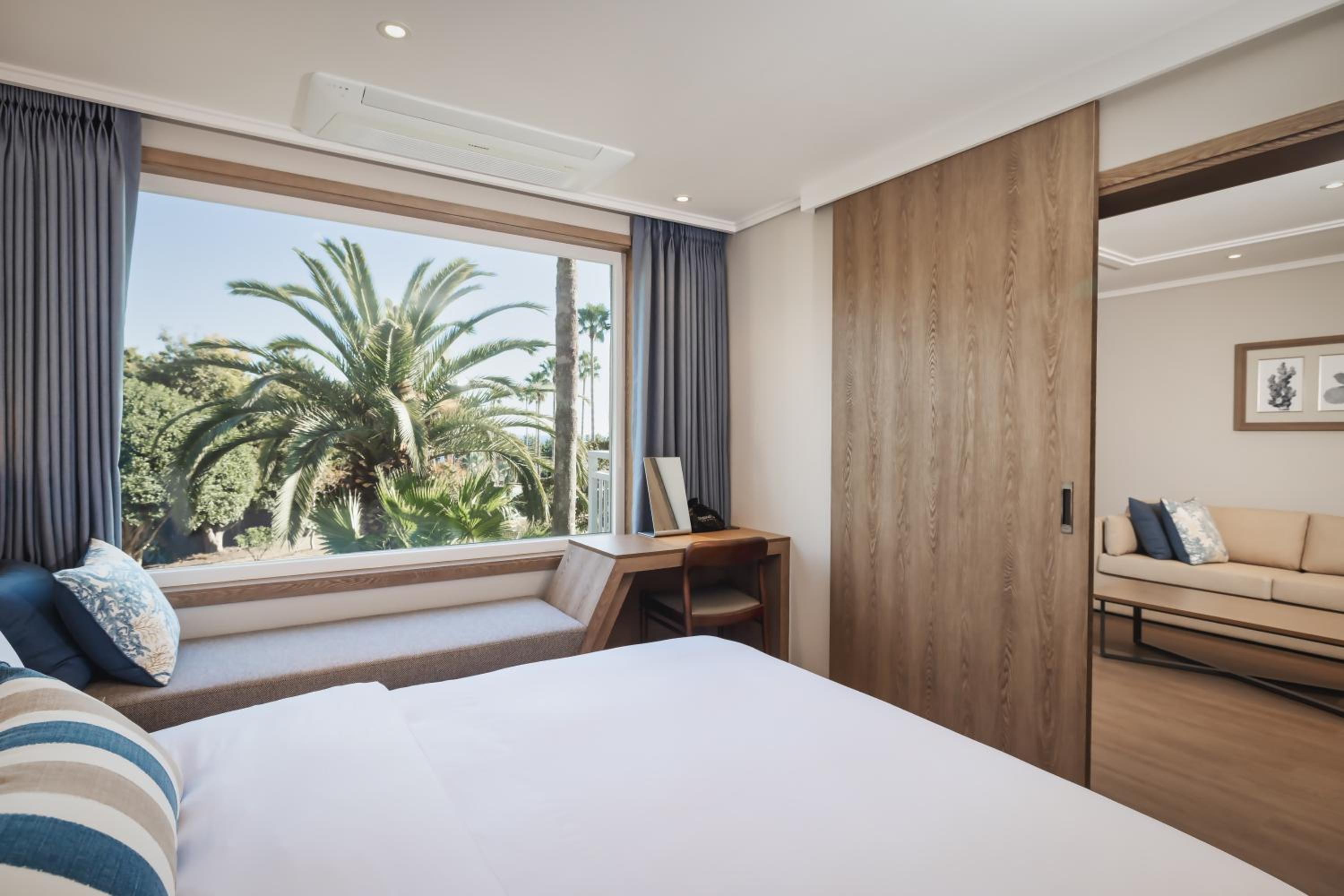 Kensington Resort Seogwipo