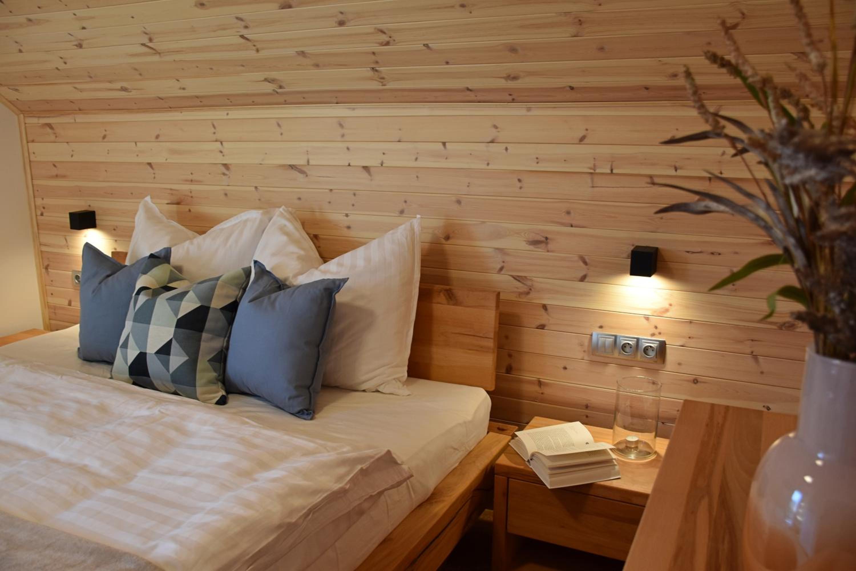 Holiday Home Znojmo w/ Wellness & Wine