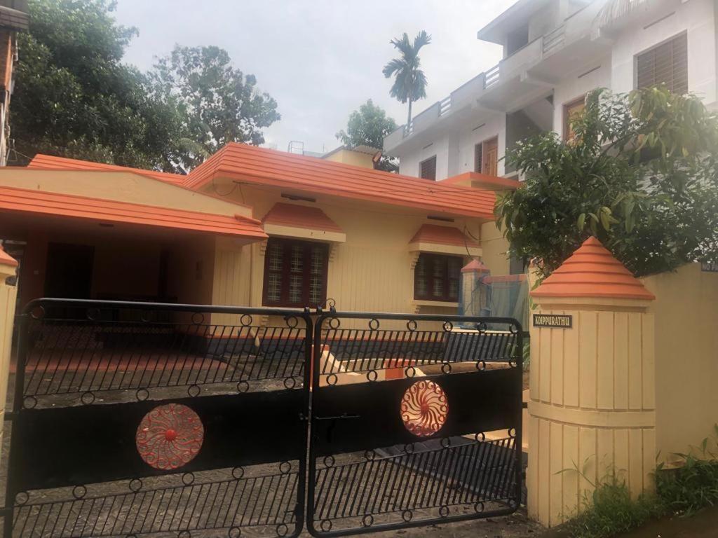 Konni Town Central House with AC rooms view 3