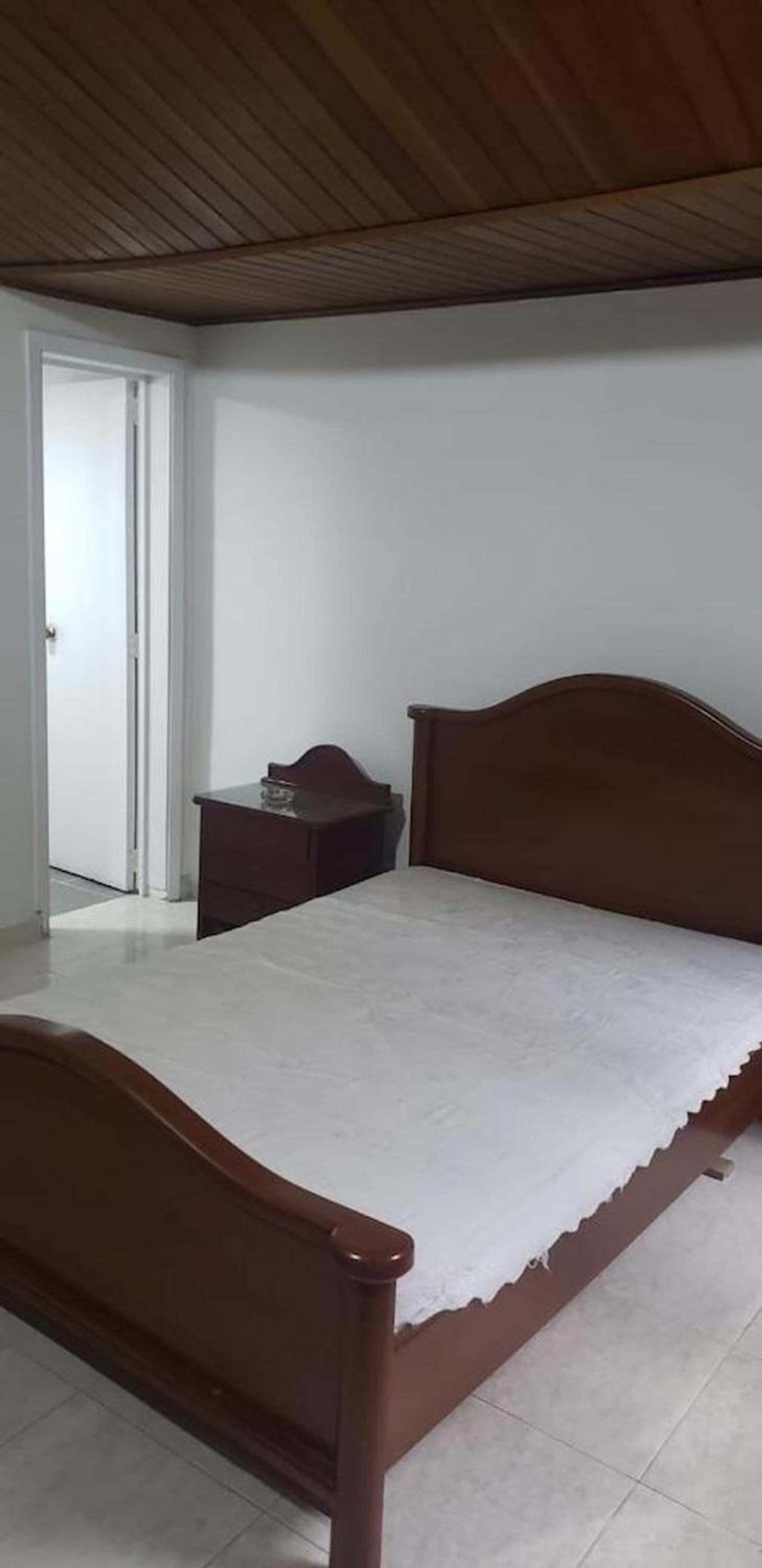 CASA GRANDE PRIVADA