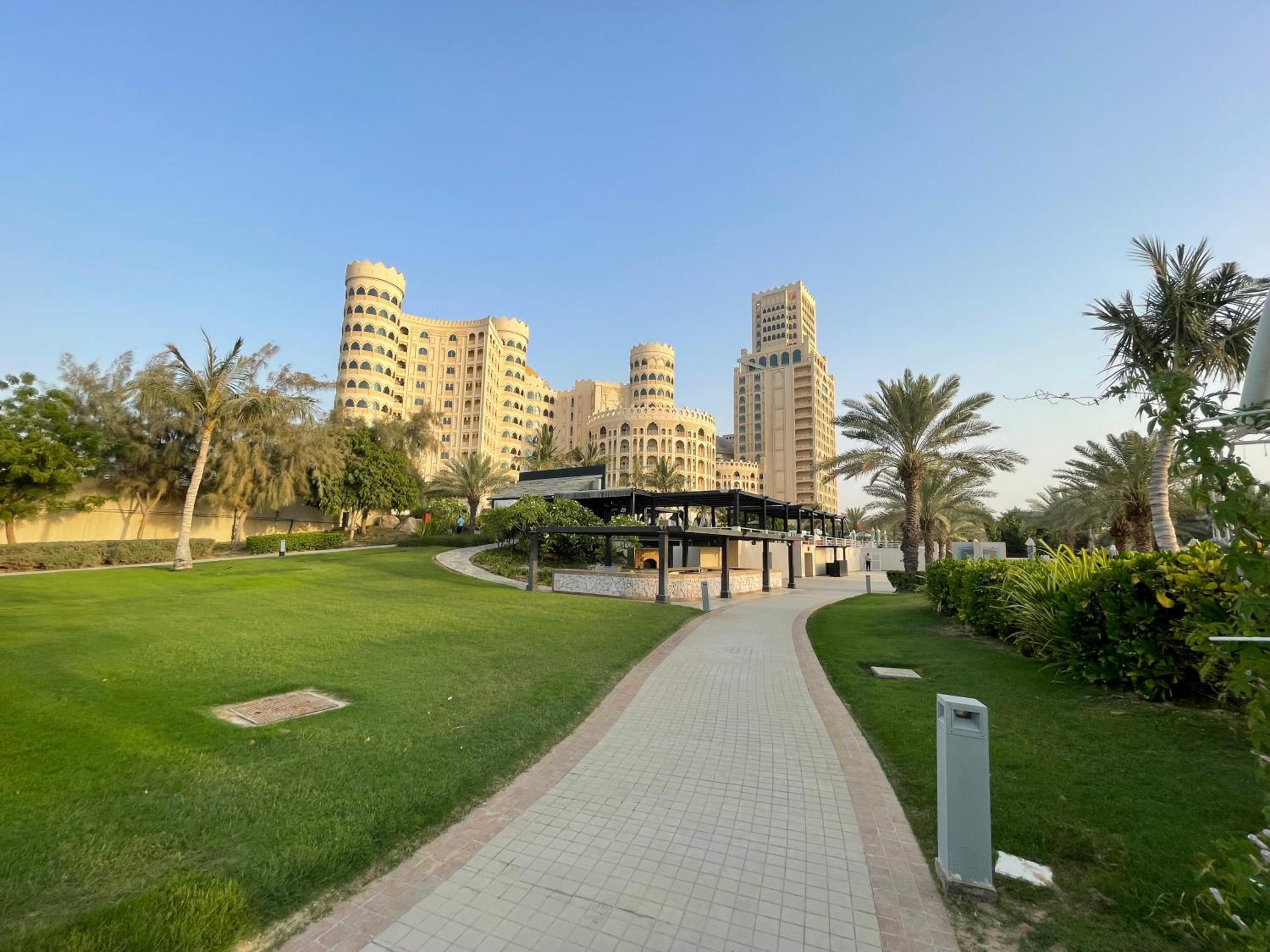 Private Suites Al Hamra Palace at golf & sea resort