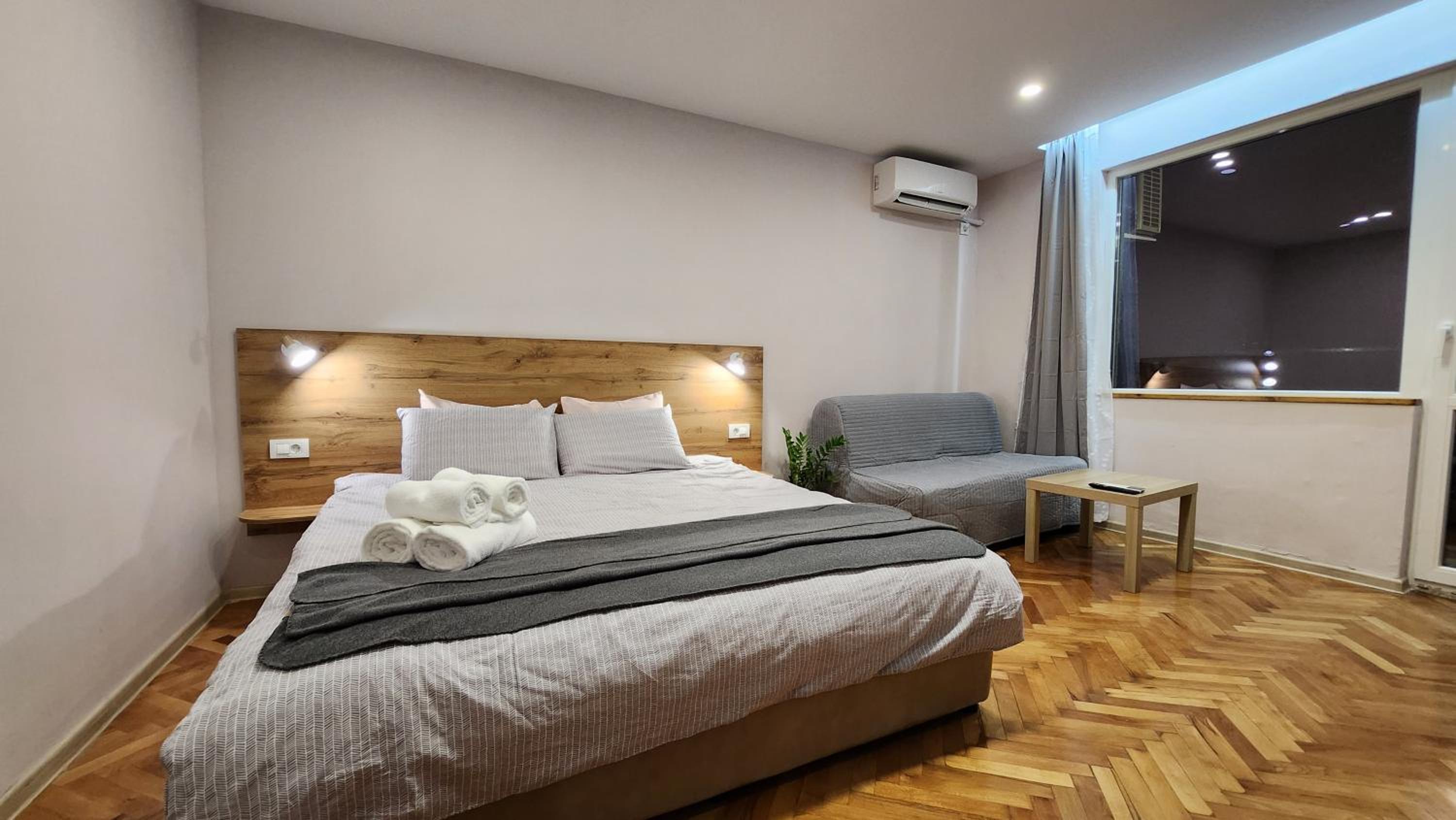Malavi A5 top center apartment Ruse view 3