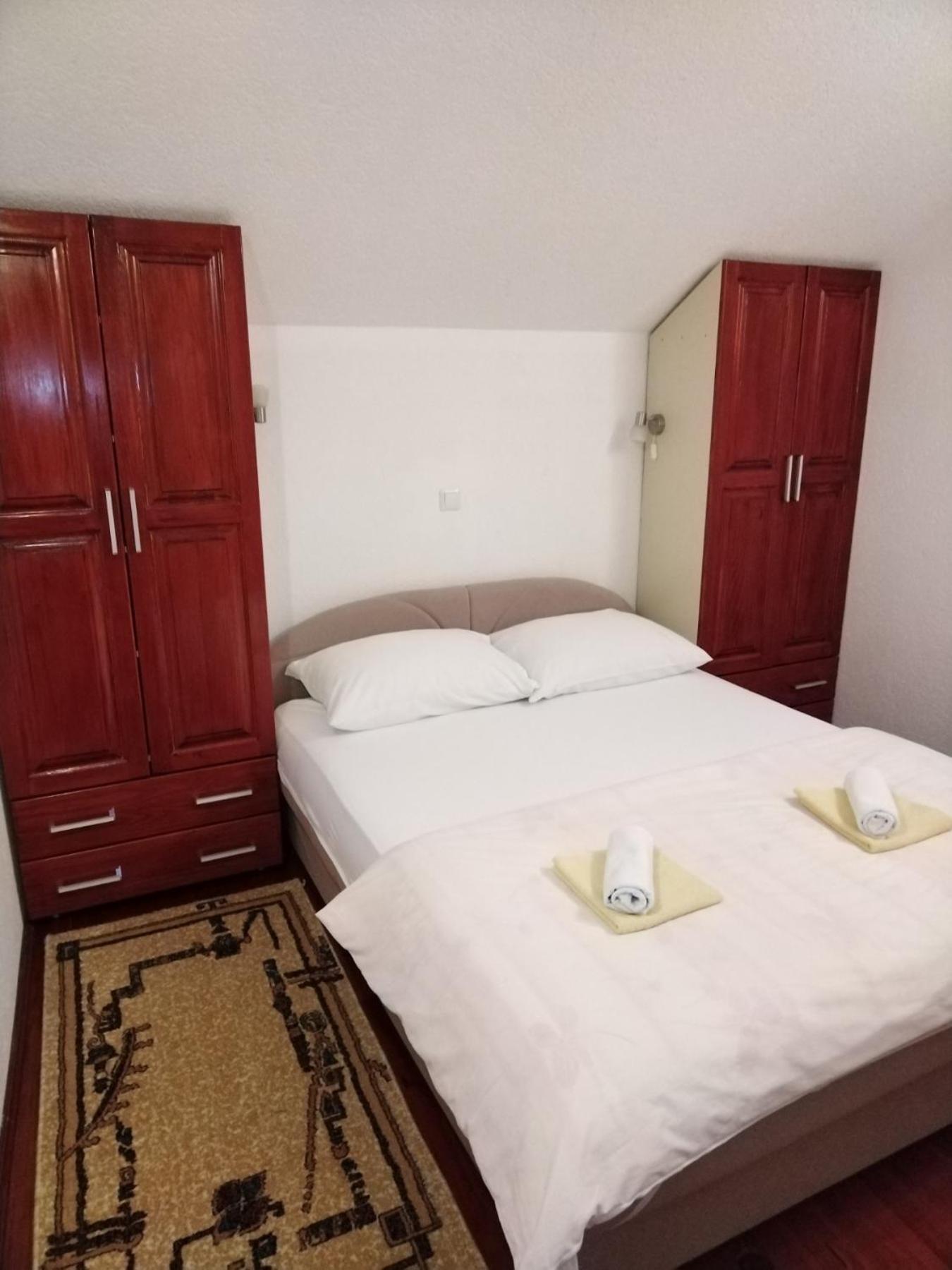 Apartman LELI
