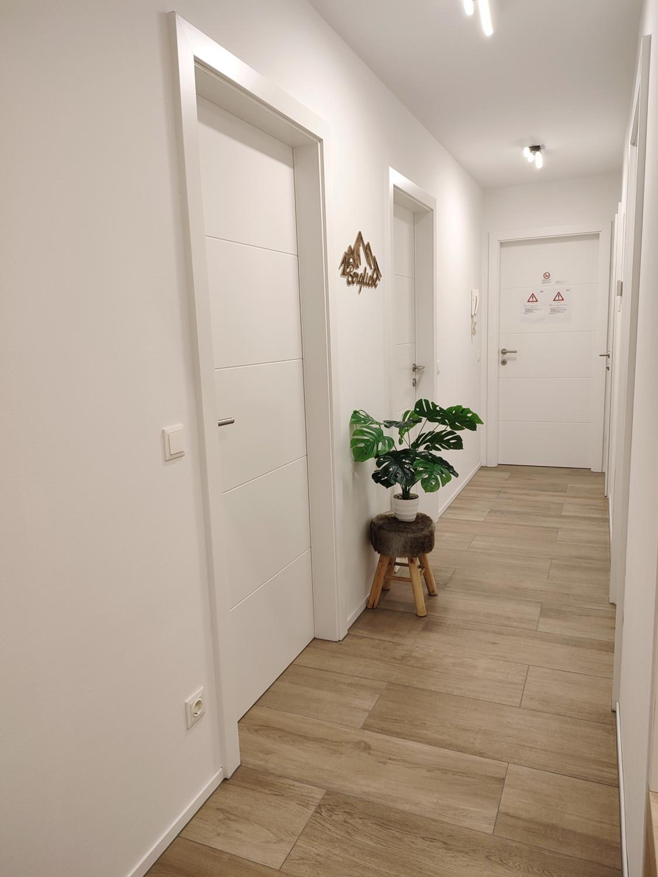 Modern Mountain Apartment - free parking & sauna