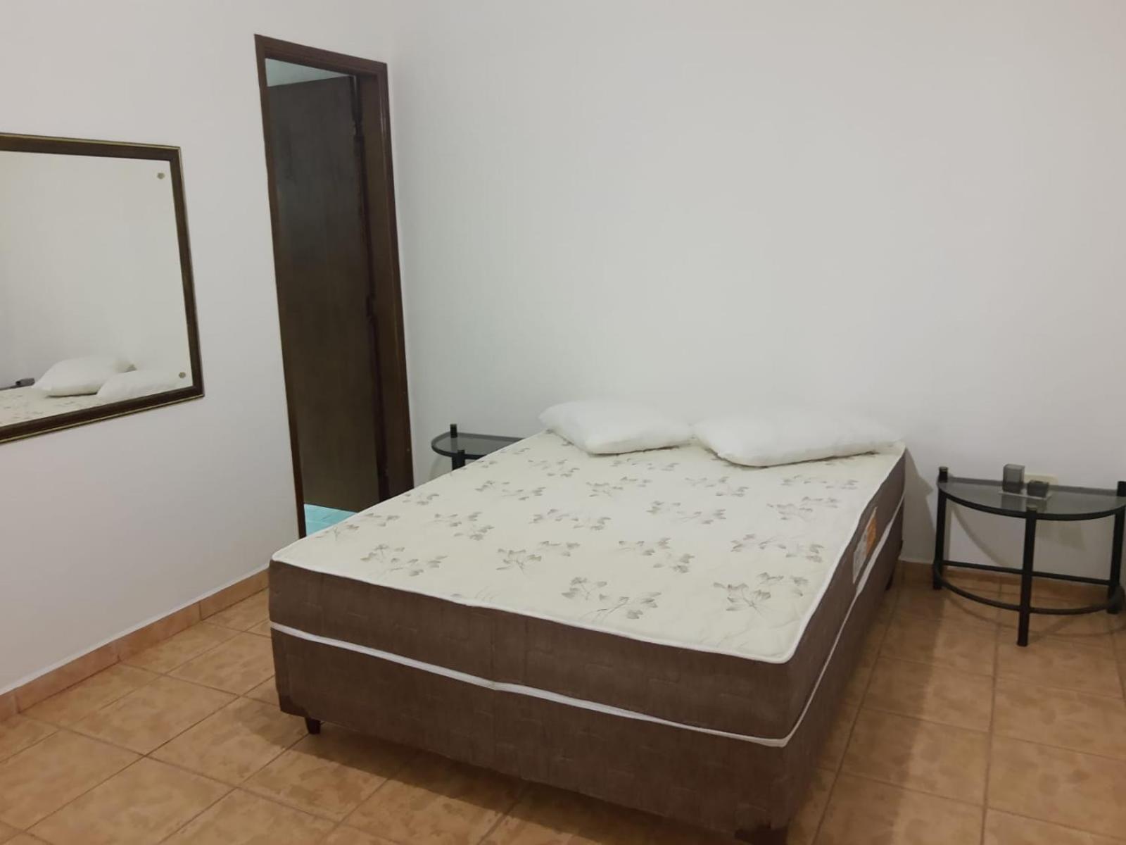 Casa de Frente pro Mar em Condomínio Fechado - São Sebastião/SP
