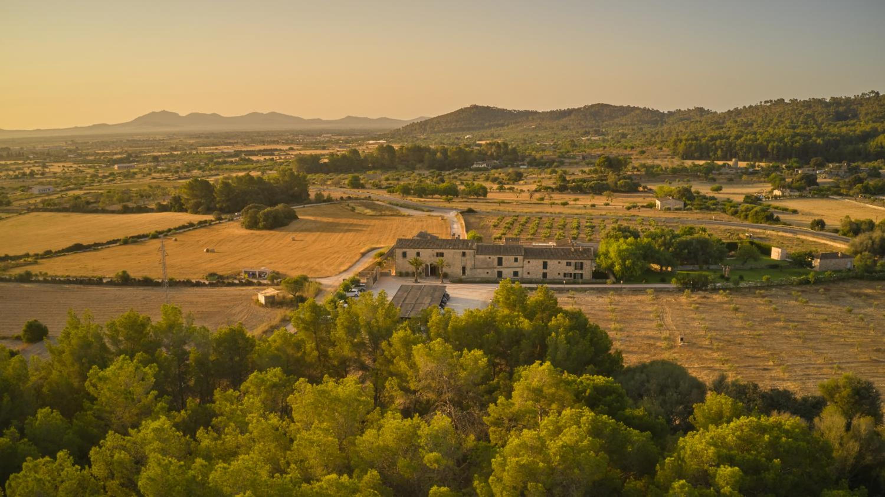 Hotel Rural Es Riquers