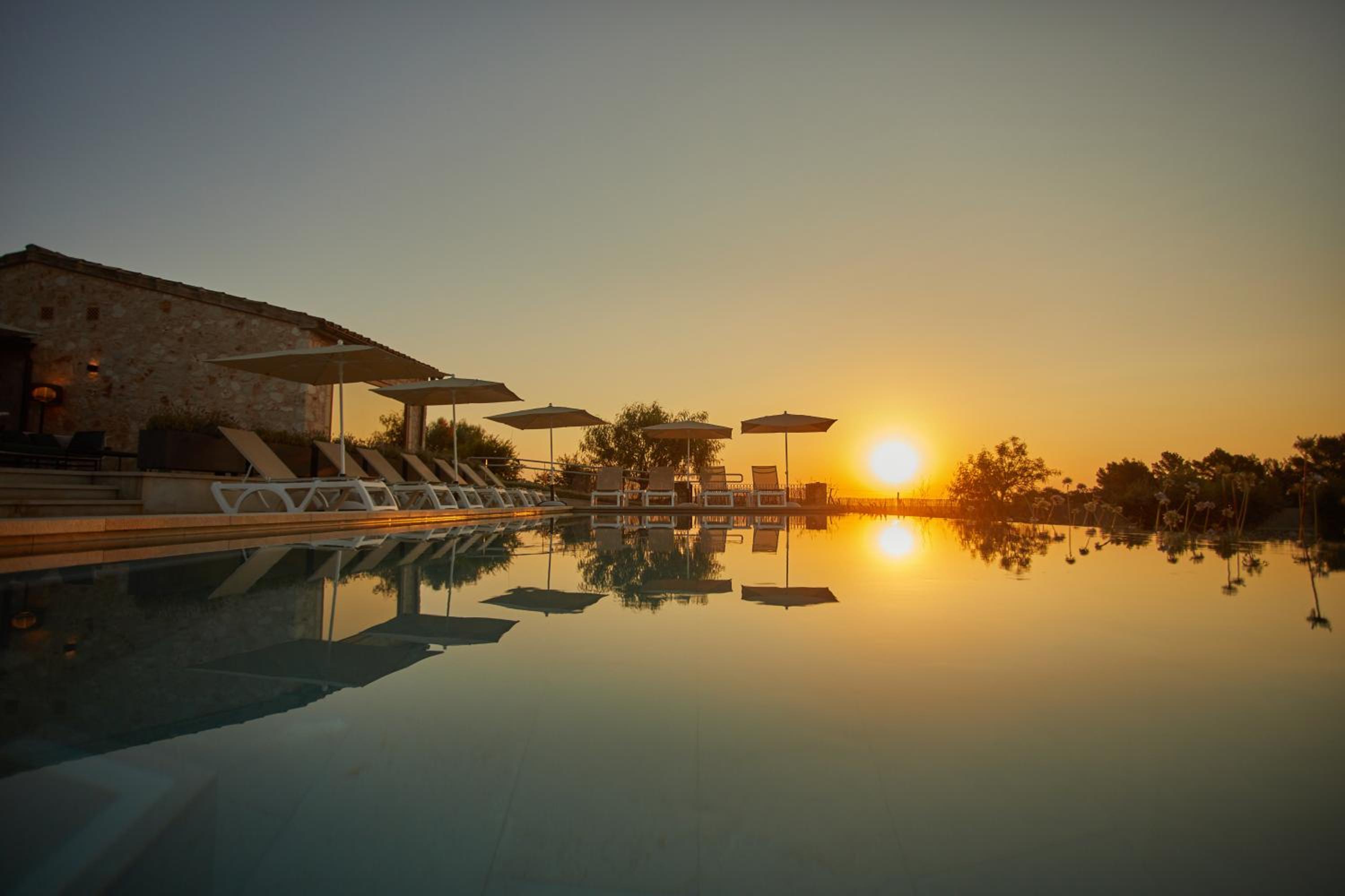 Hotel Rural Es Riquers