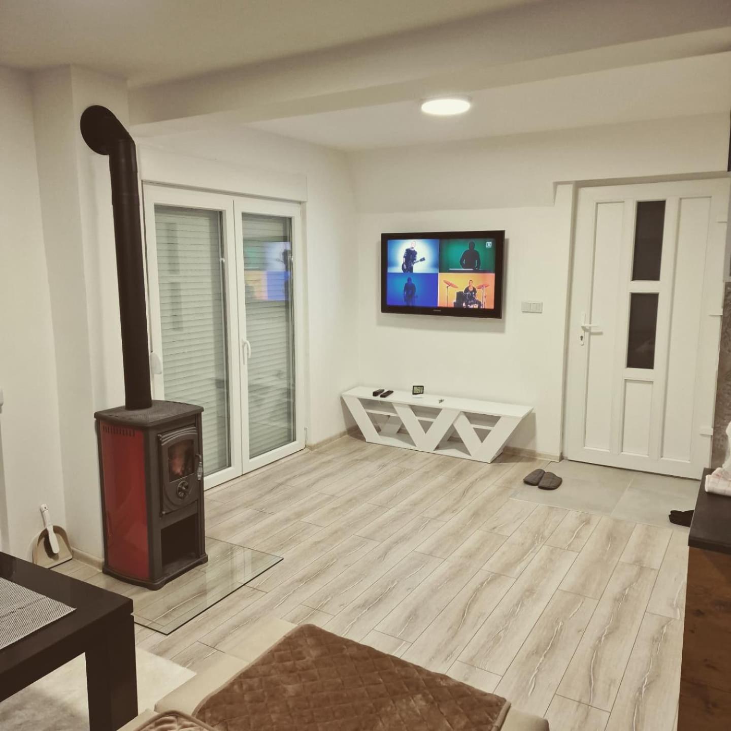 Weekend house NEST Bjelašnica