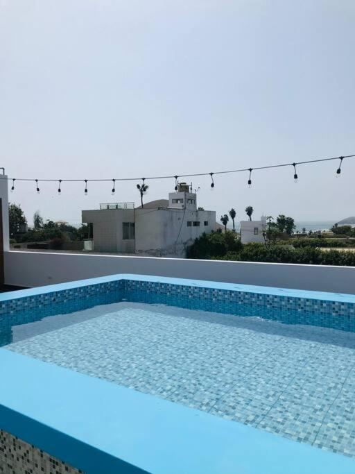 Casa con piscina-Wifi alta velocidad view 3