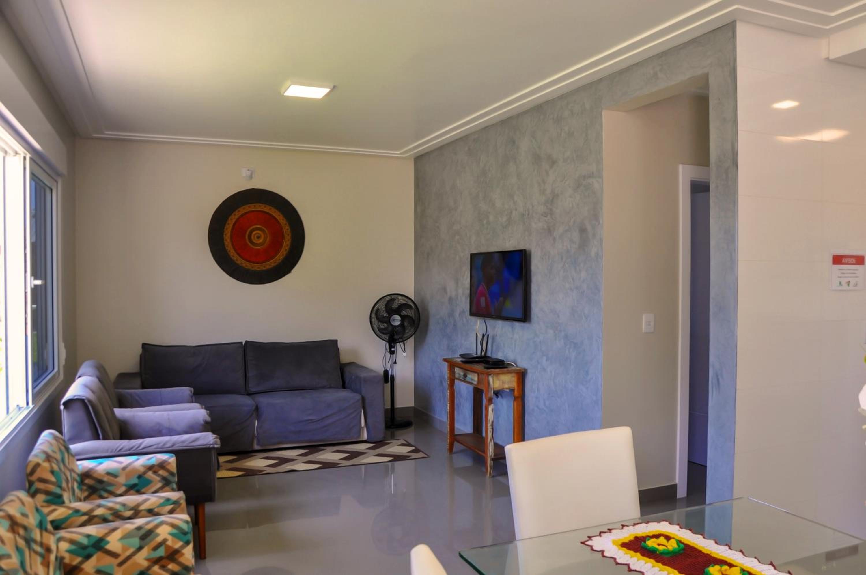 Casa Com Três Dormitórios Pertinho Do Mar Em Capão Da Canoa