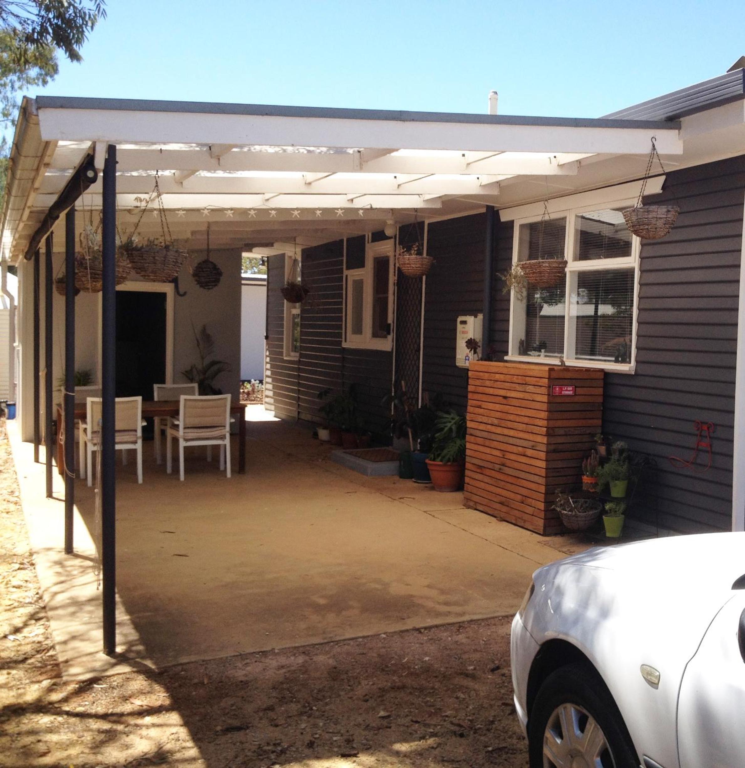 Black Cat Retreat holiday home