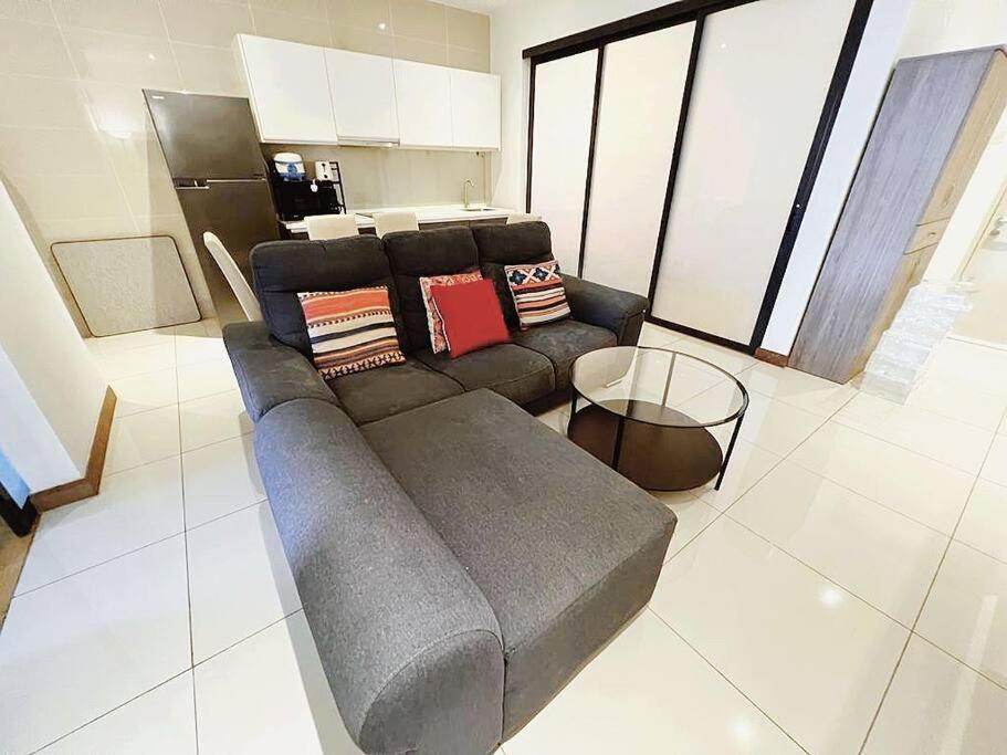 PROMO Connected train 2 Bedroom (ABOVE MALL) 20