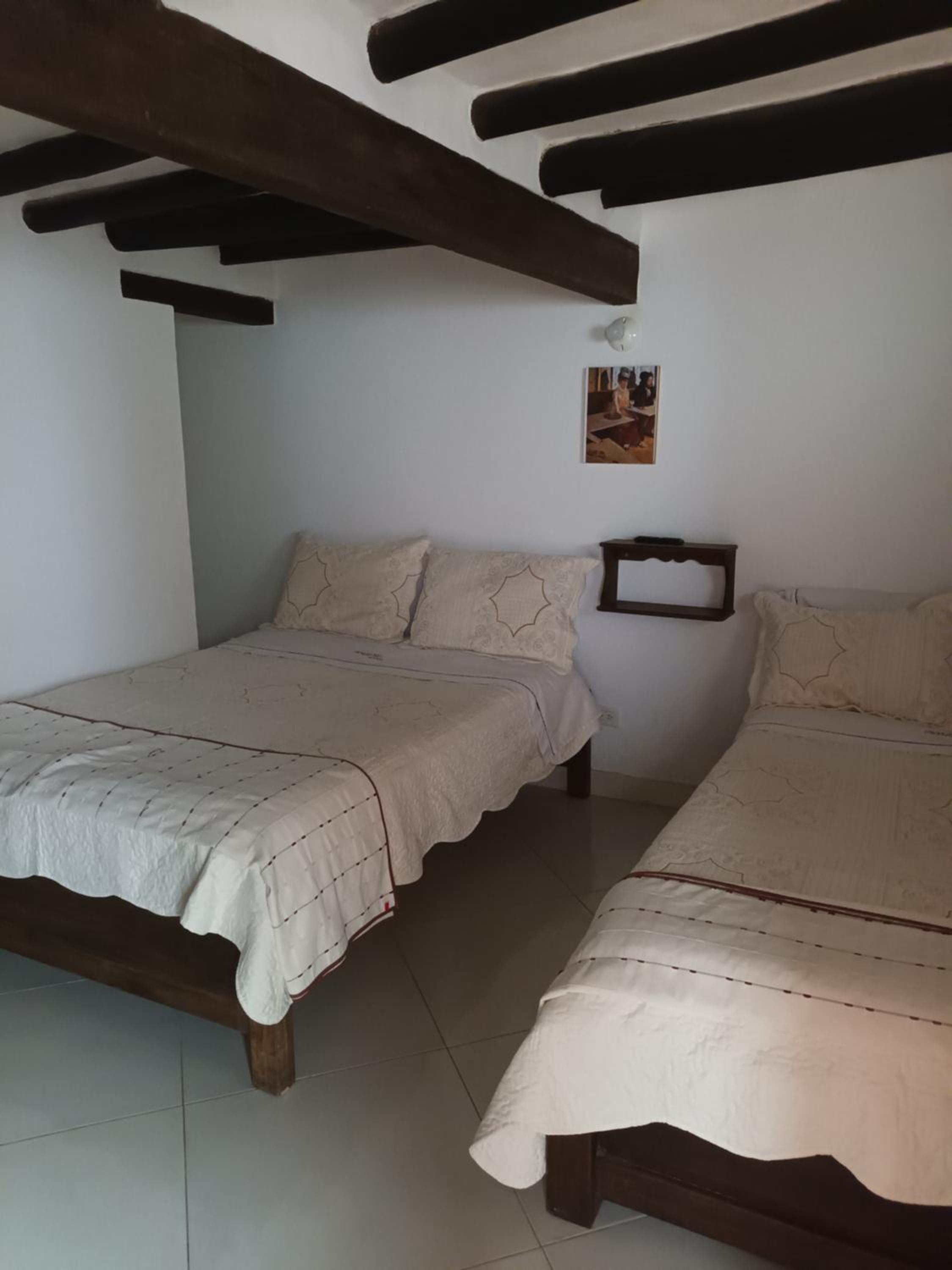 Cemandy Hostal