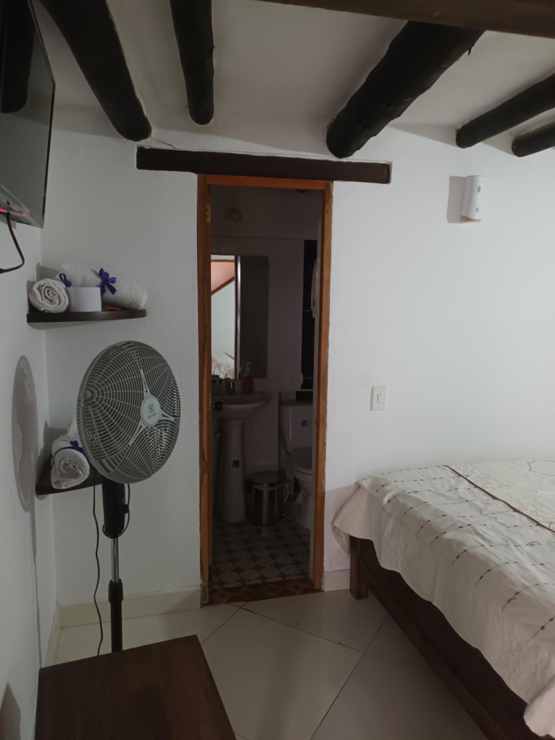 Cemandy Hostal