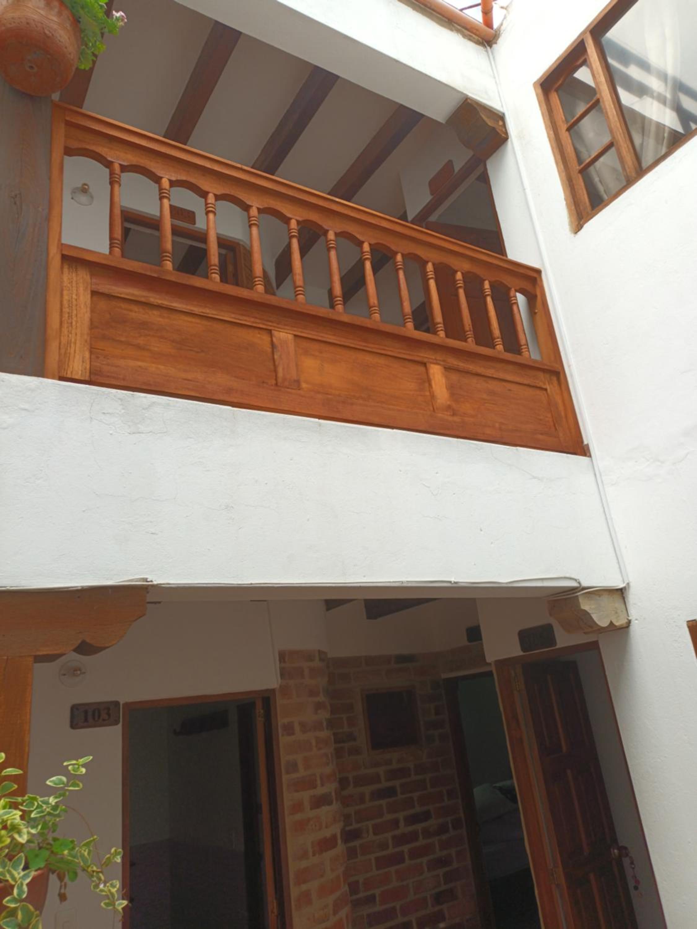 Cemandy Hostal