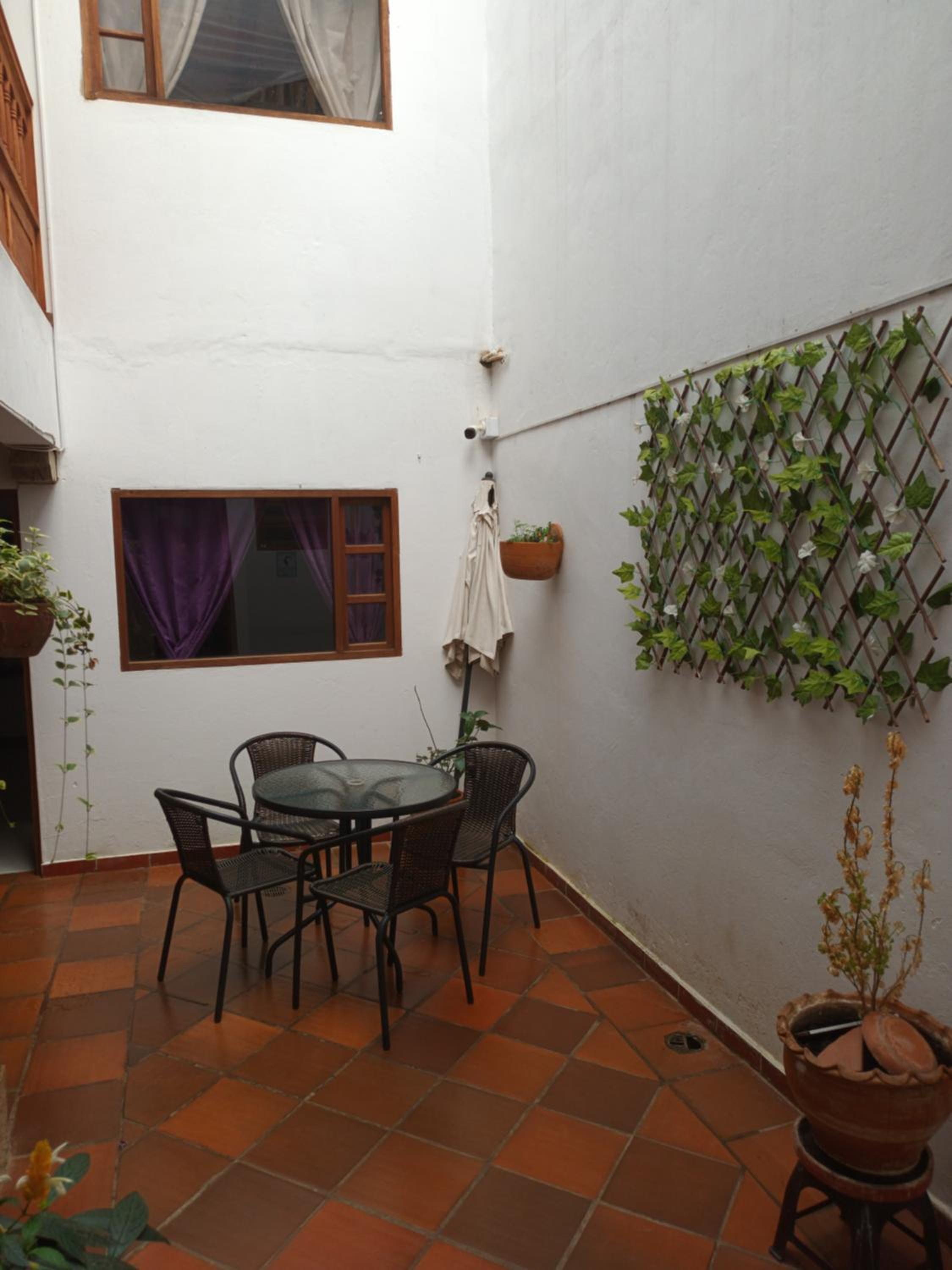 Cemandy Hostal