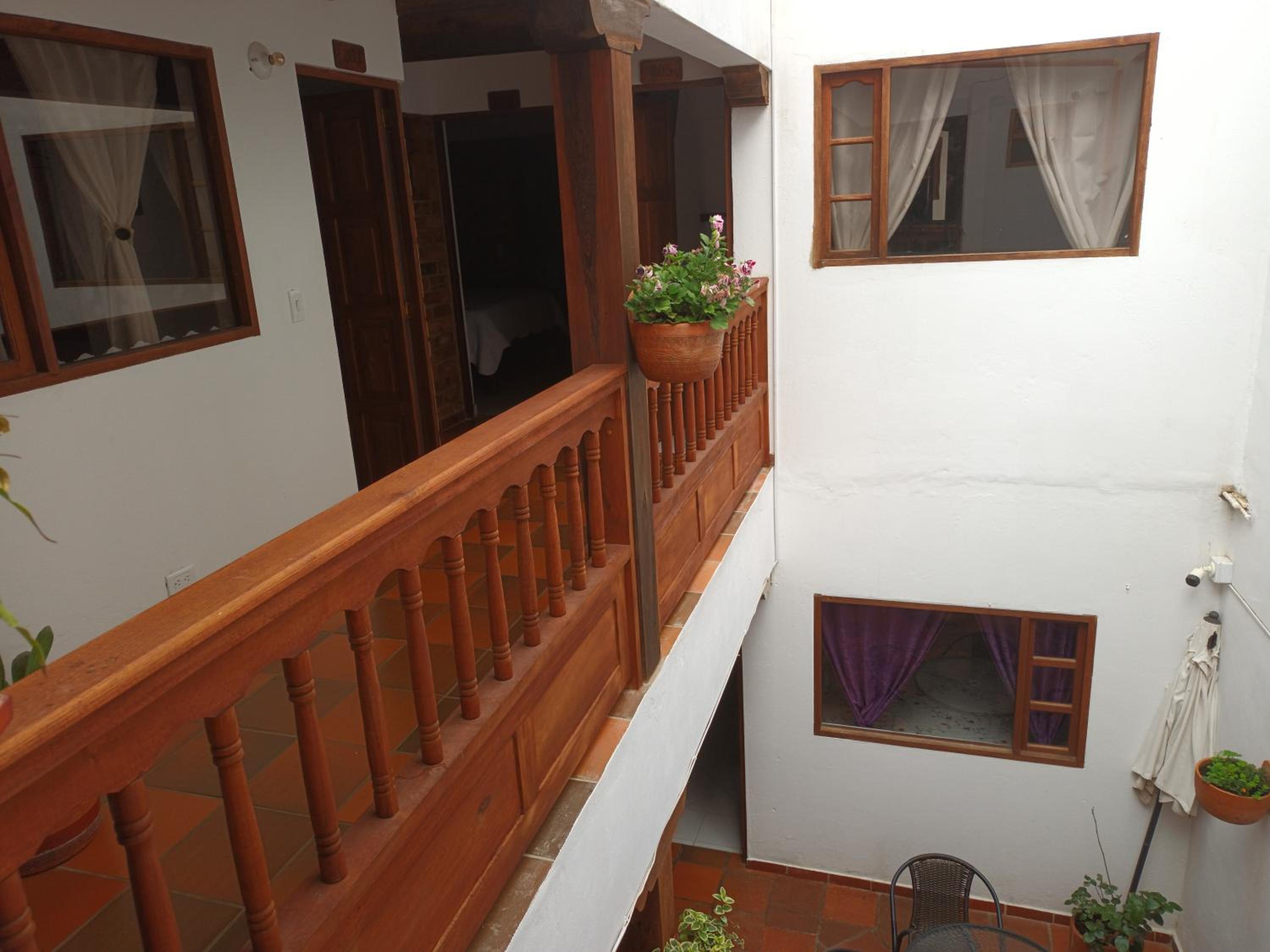 Cemandy Hostal