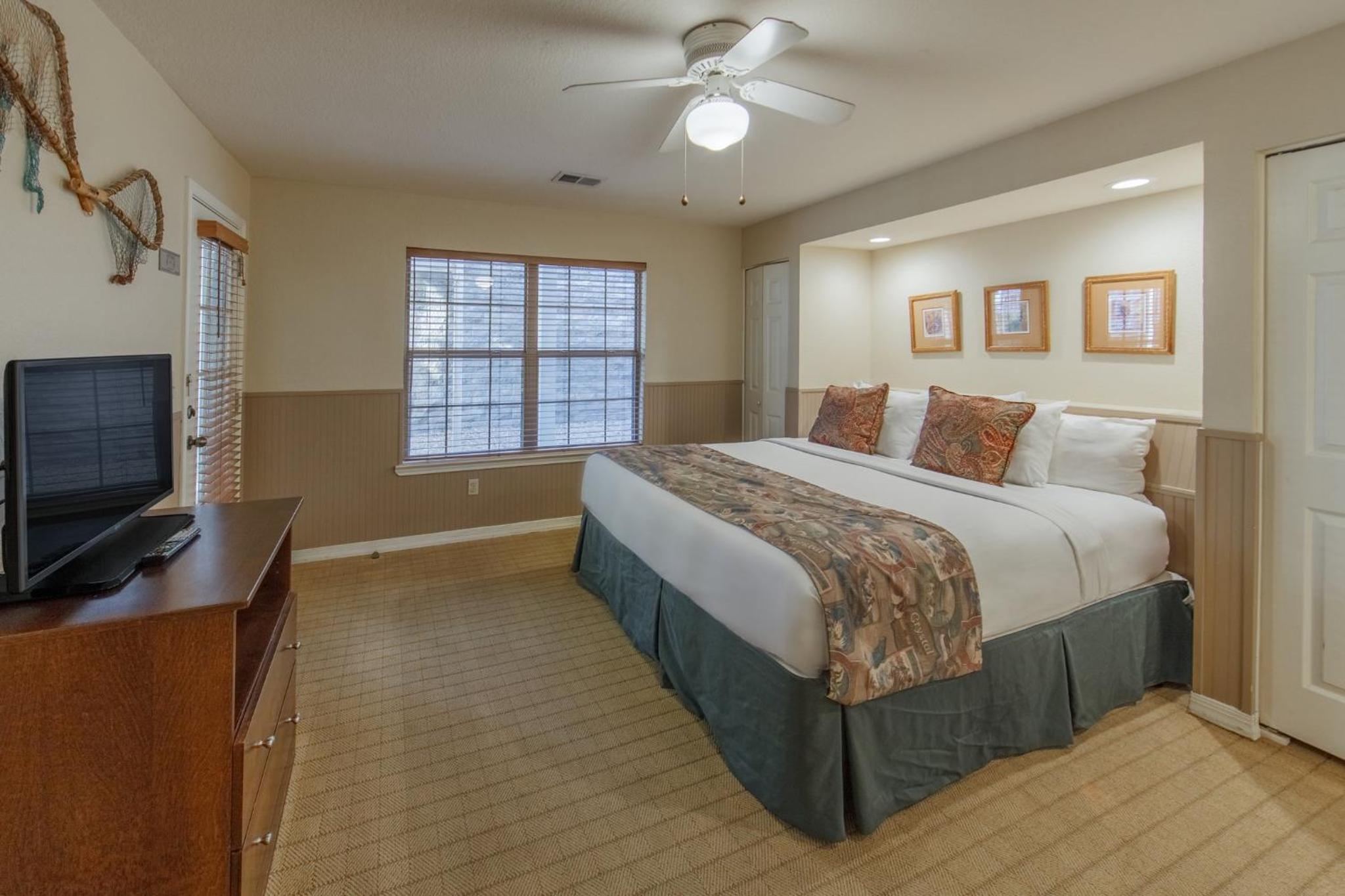 Flint Vacations - Holiday Inn Club Vacations Villages Resort at Lake Palestine - Property Image 9