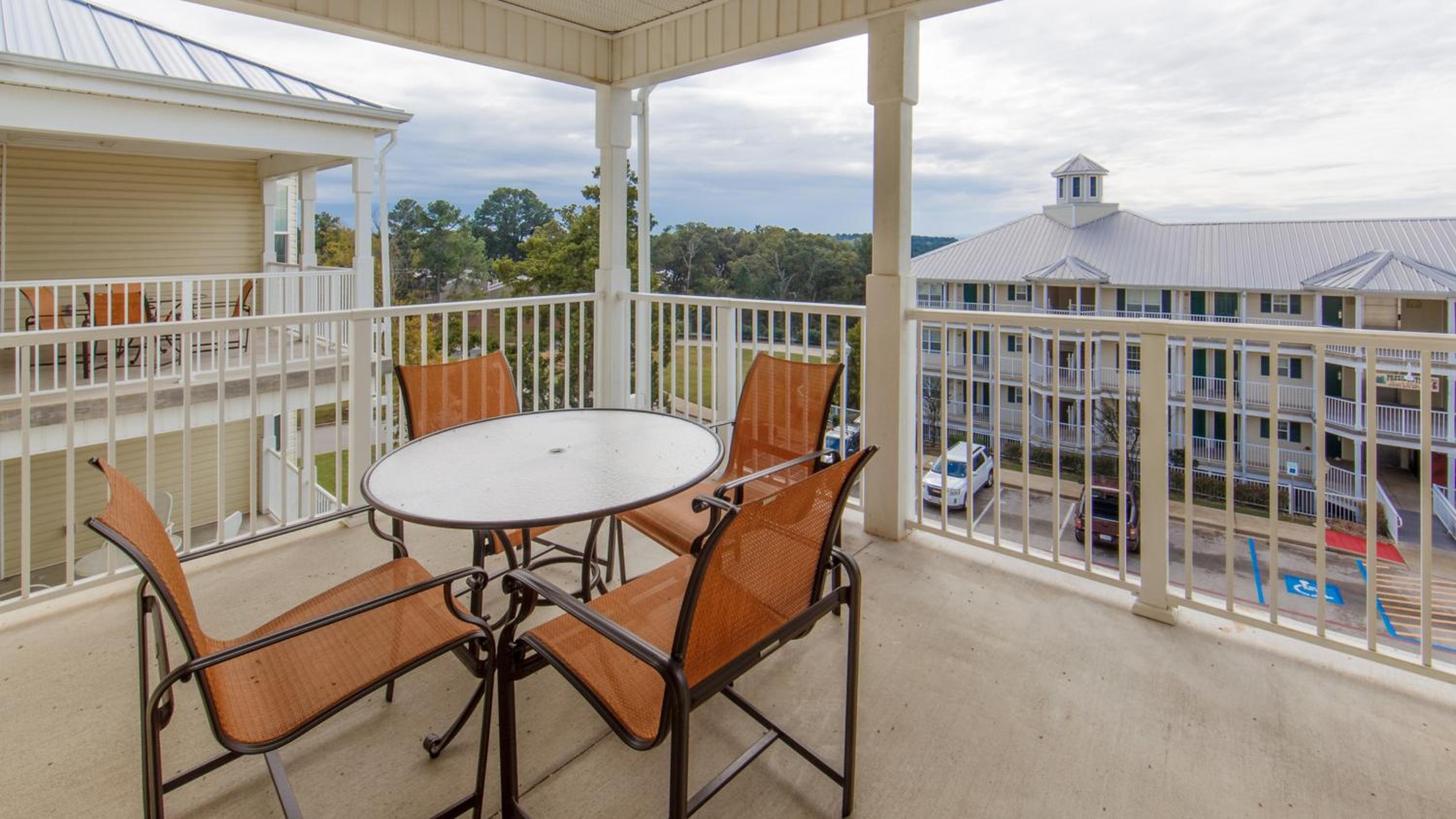 Flint Vacations - Holiday Inn Club Vacations Villages Resort at Lake Palestine - Property Image 45