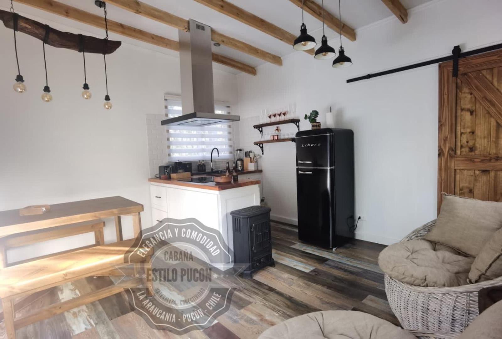 Hotel Cabaña Estilo Pucón - Image 1