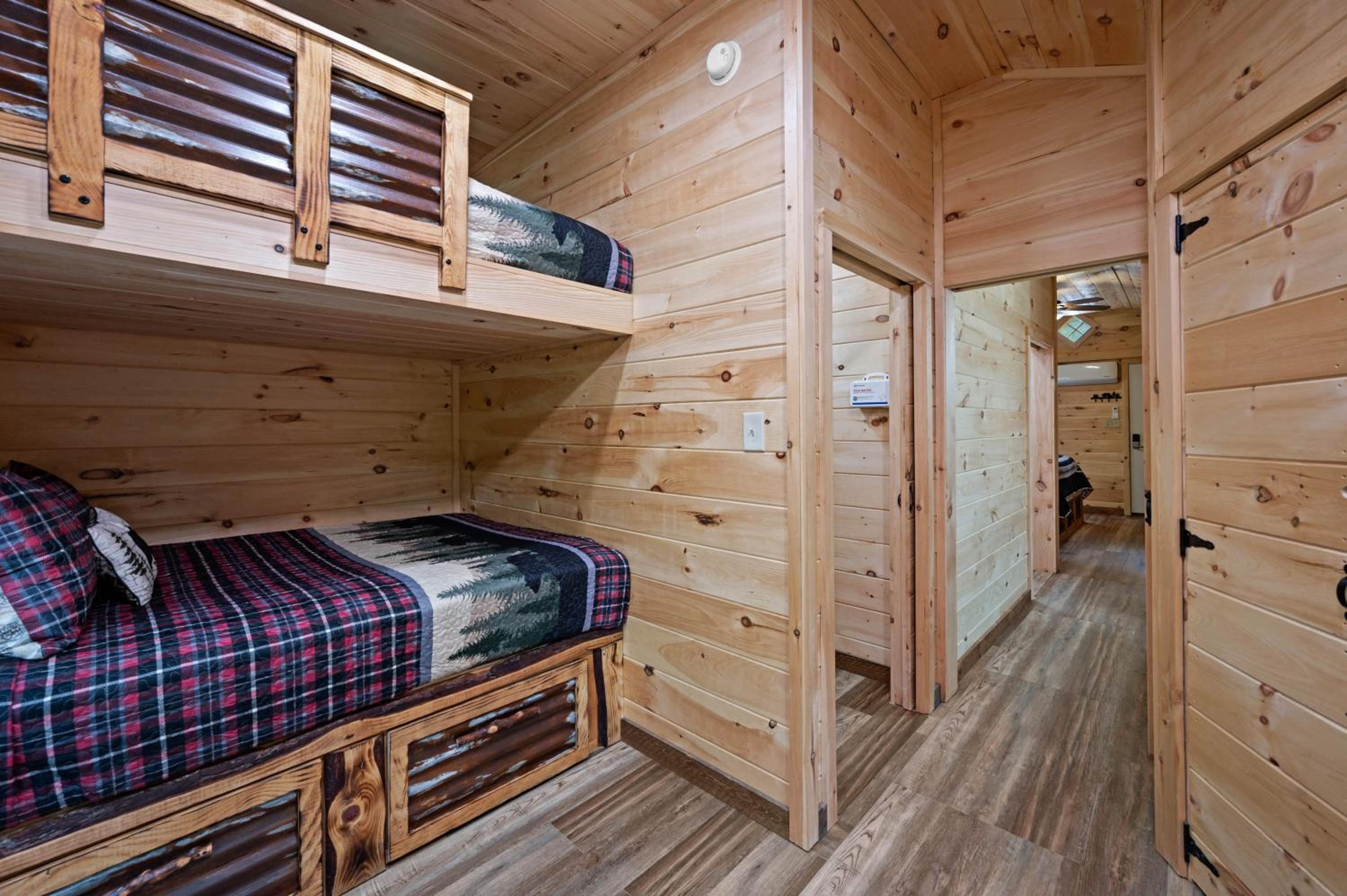 Cozy Cabins of Cosby view 3