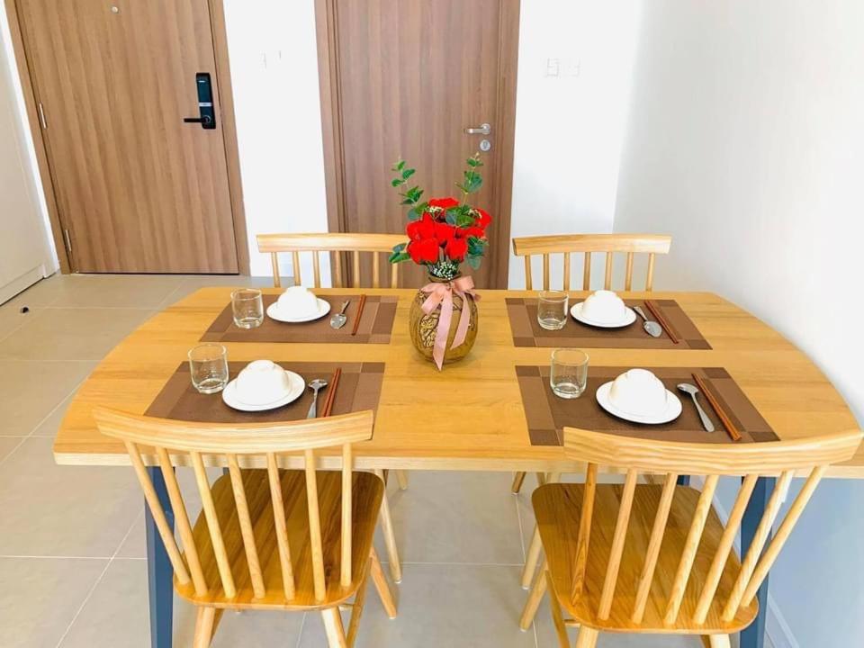 Wise Stay Scenia Bay Apartment view 4