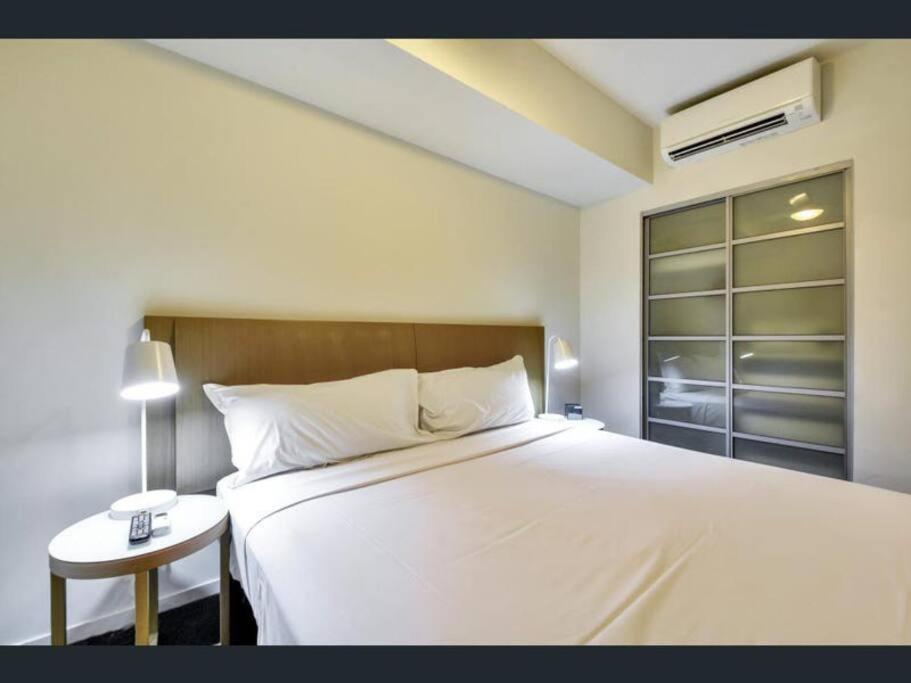 Pandanas Apt 3 (Darwin CBD, Harbour views)