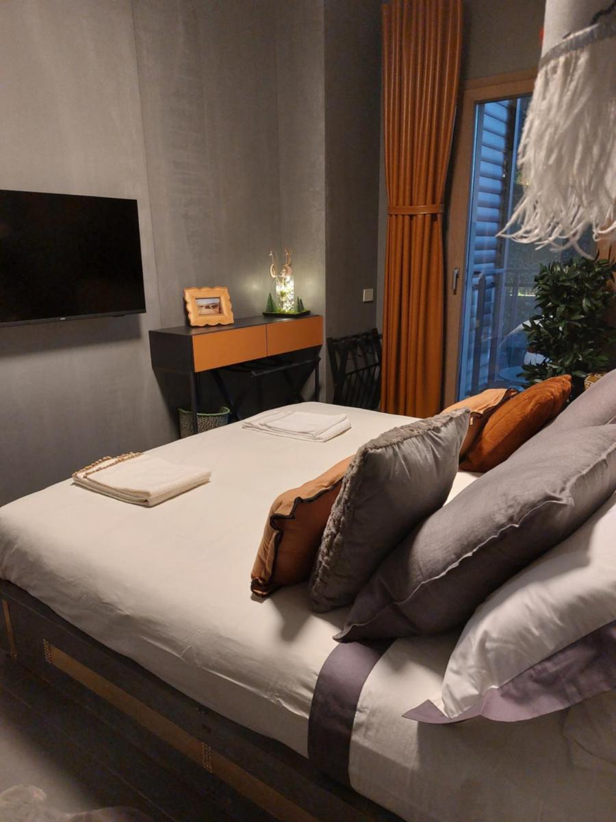 Trastevere Boutique Suite Rome with Gym and Steam Shower