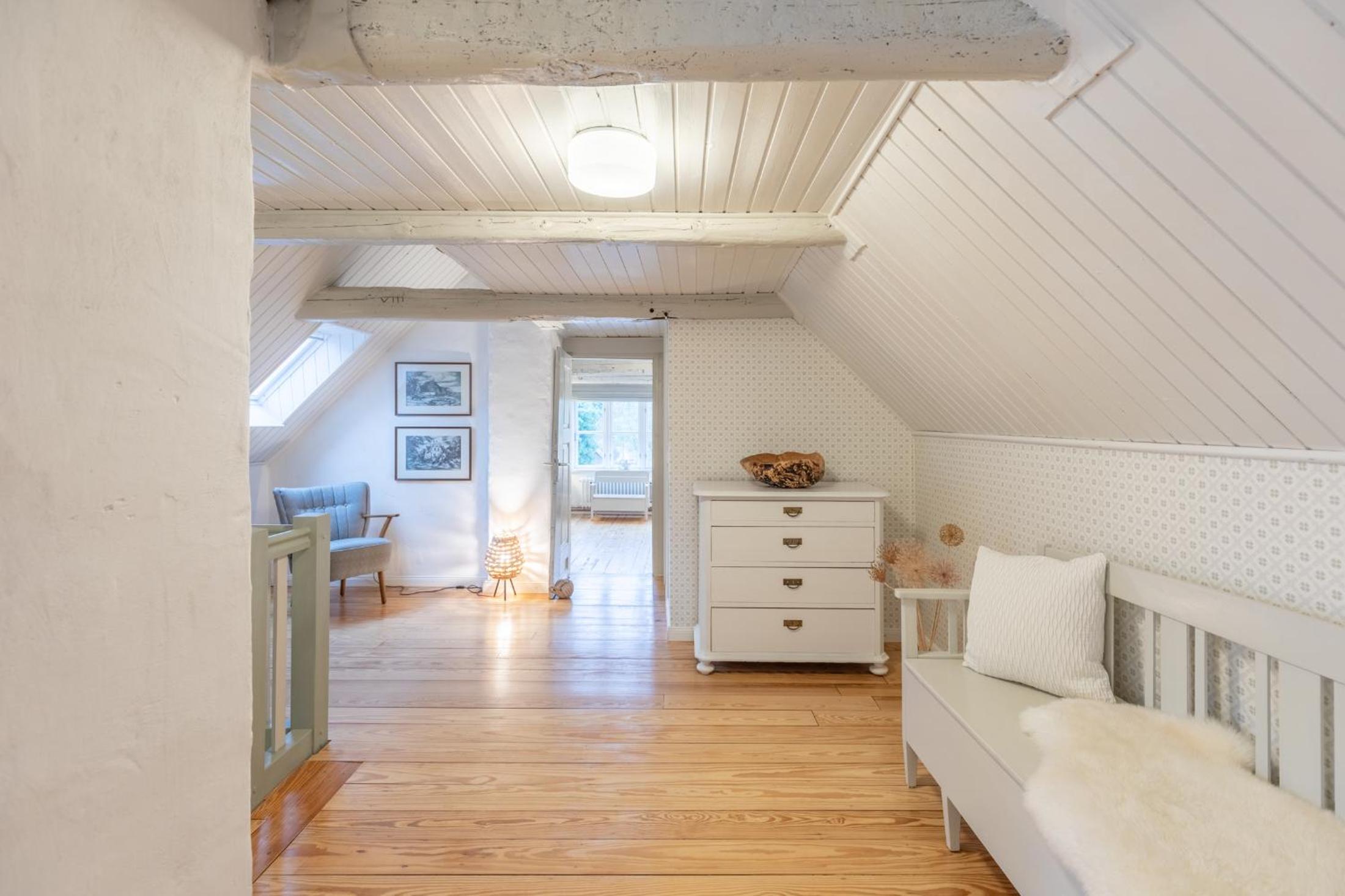 Hus rode Dör
