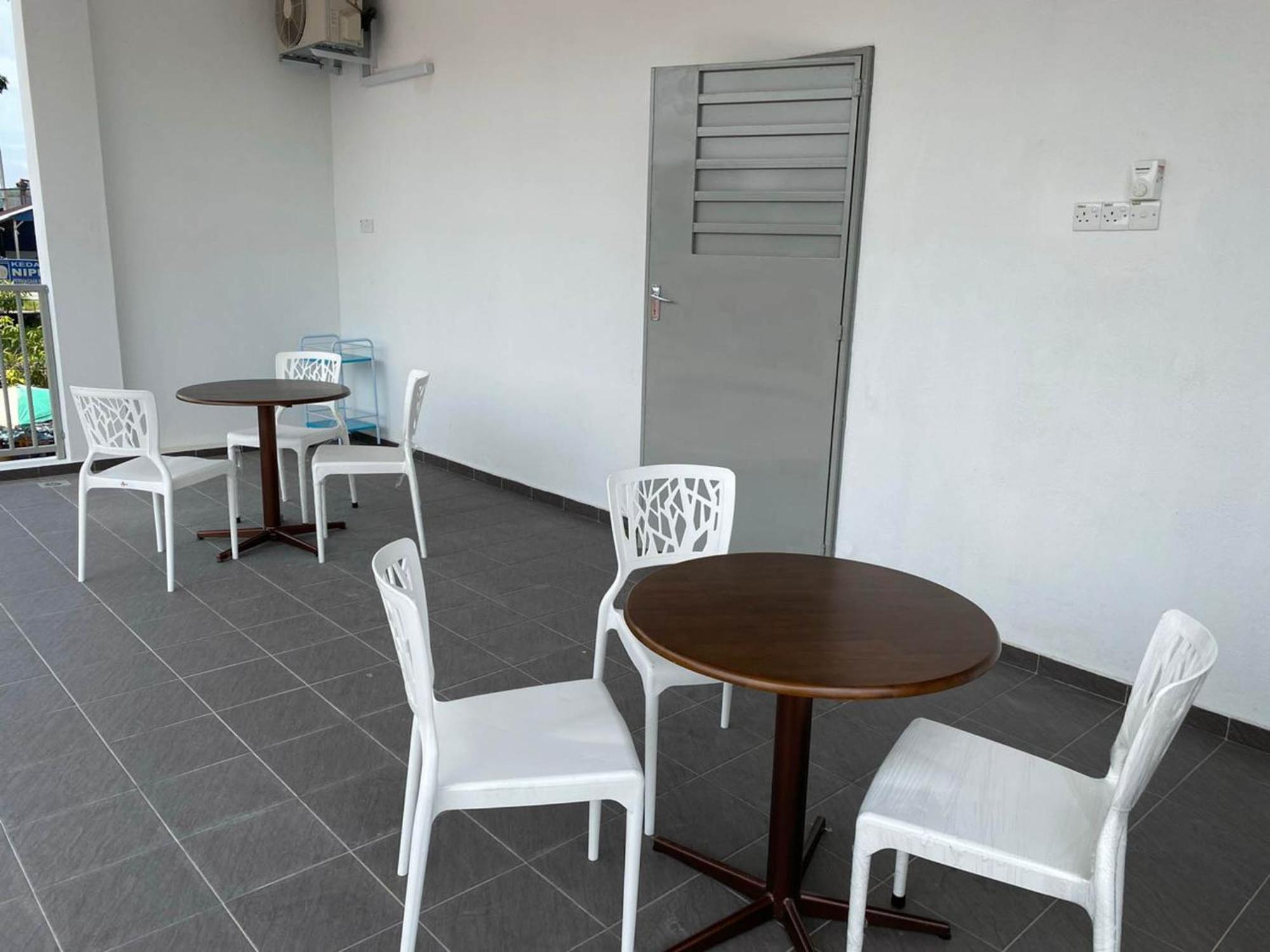 15 min to Qing Xin Ling Cultural Village Ipoh photo 3
