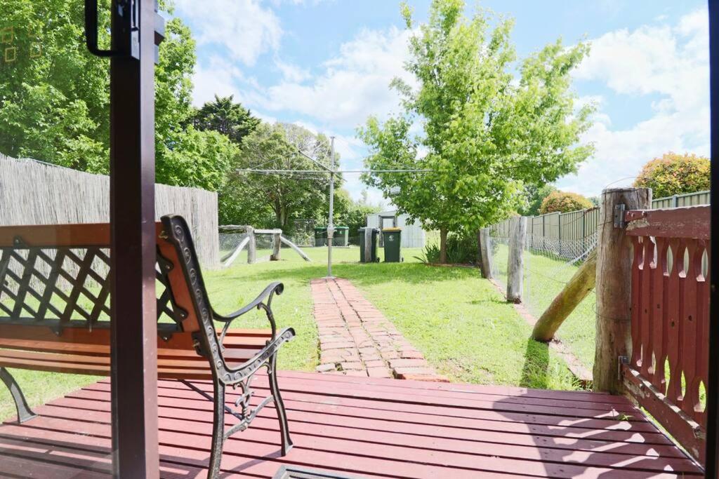 The Early Settler 200 metres from CBD