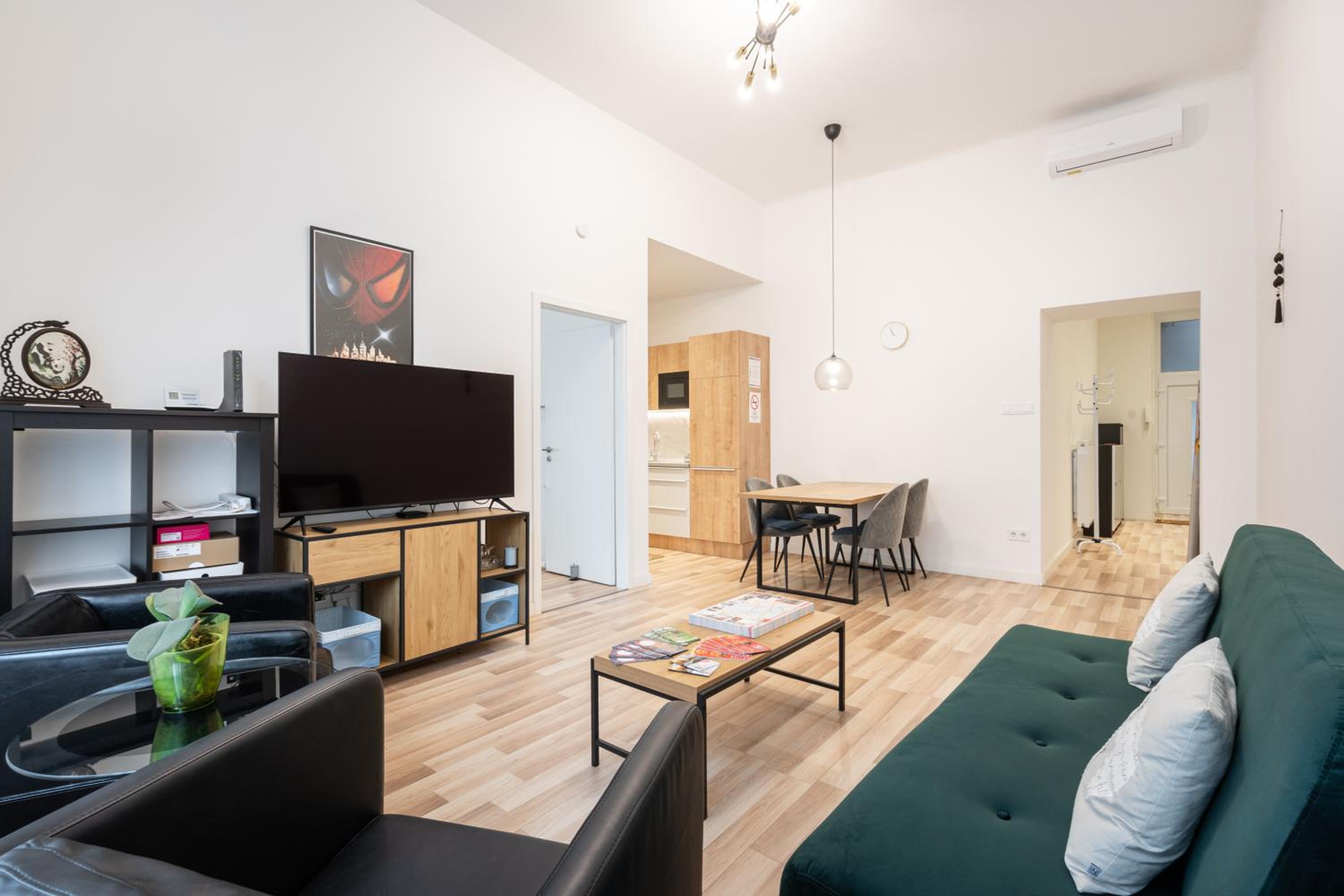 Delta Curve Apartment view 2