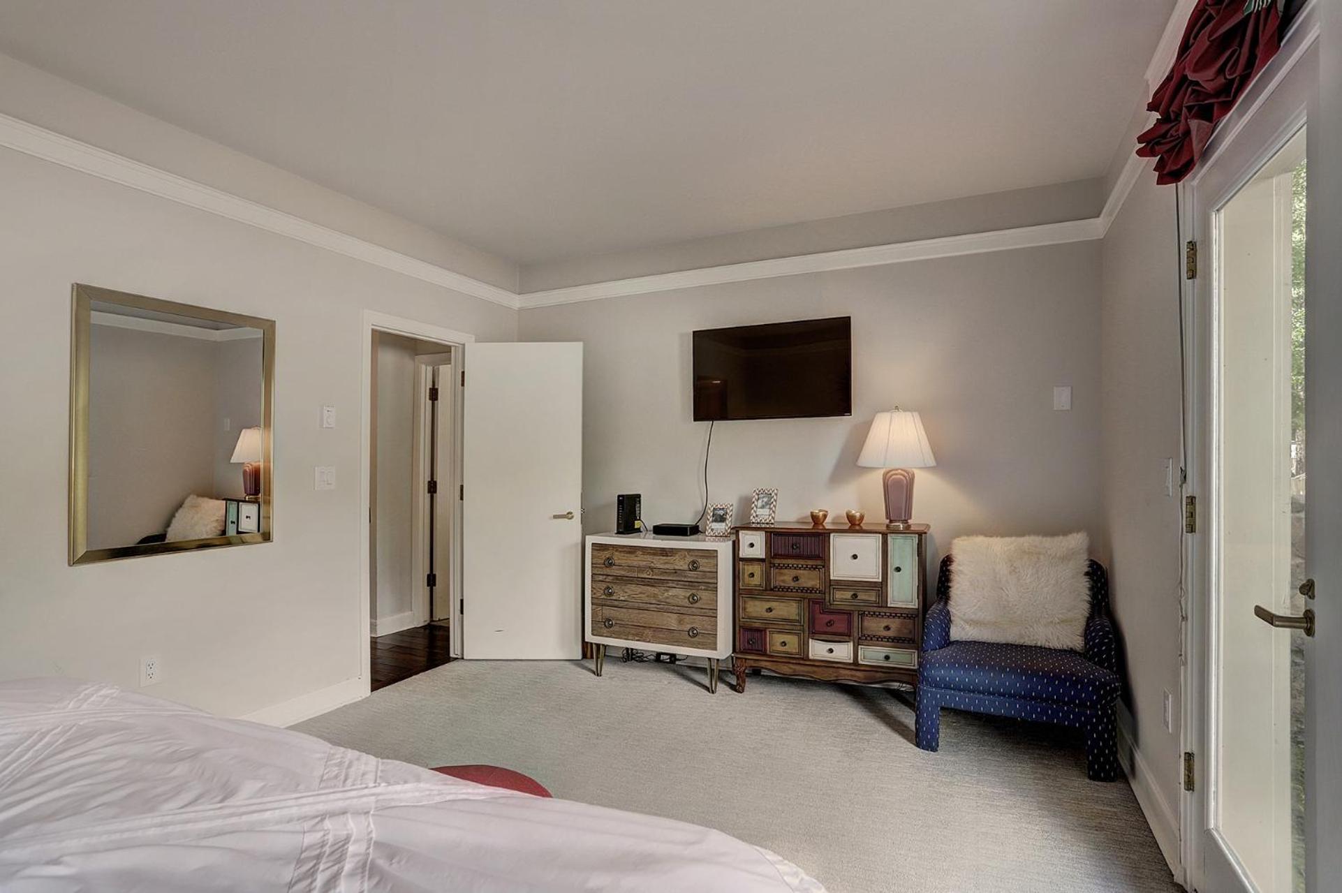 2721 Chateaux DMont Condo