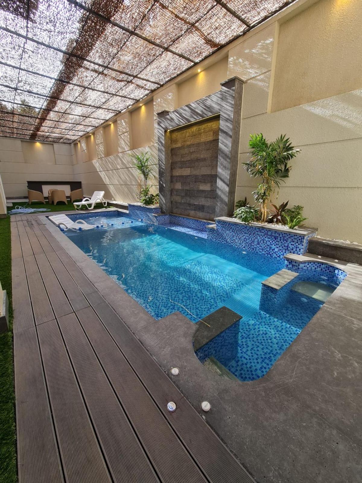 M Residence New Cairo - Families only