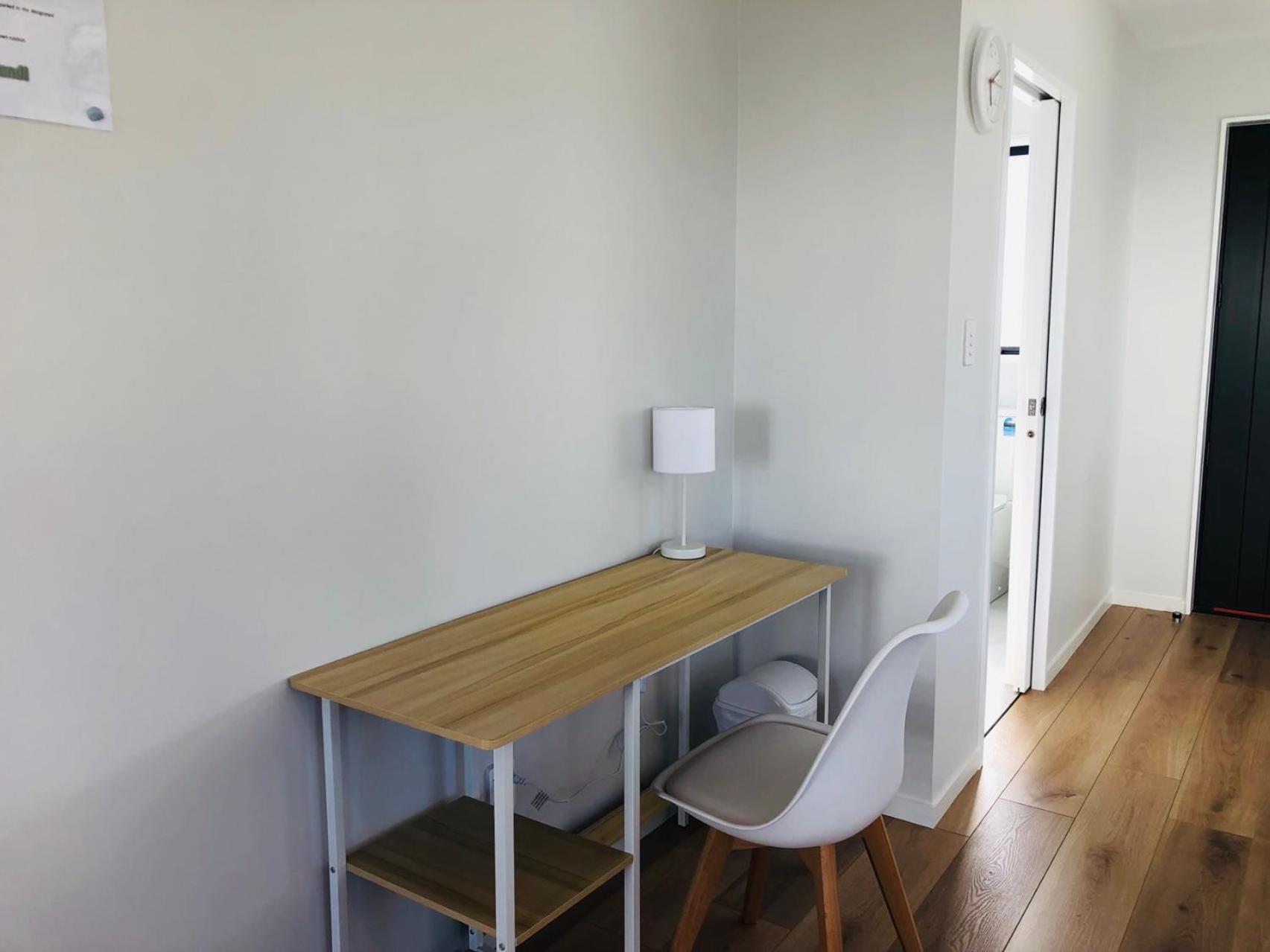 Modern & Luxurious Home 3 view 2