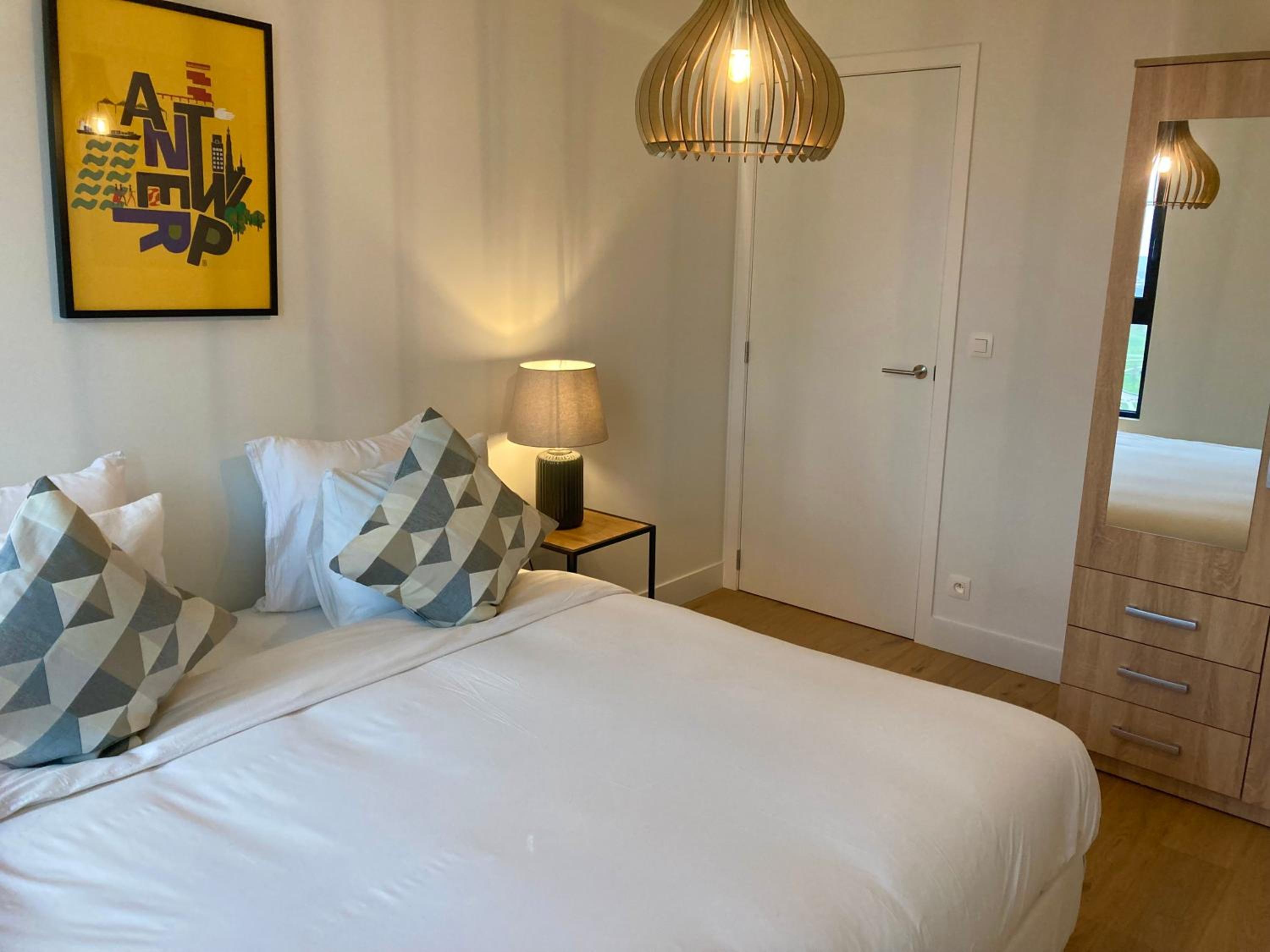 London Tower Apartments - Antwerp