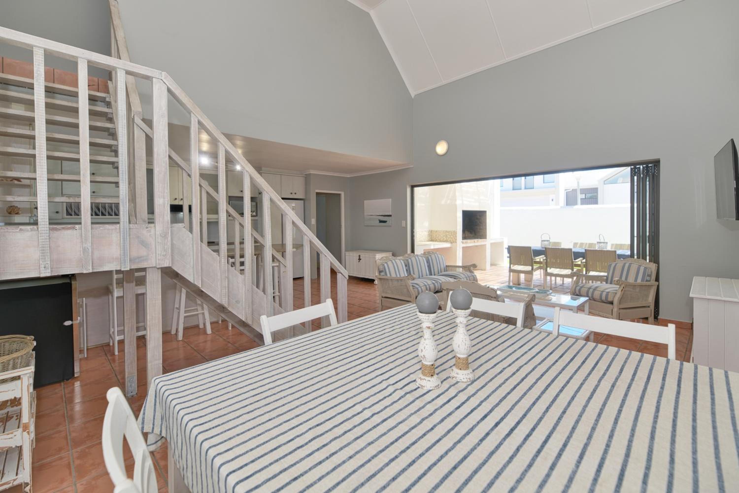 Struisbaai Holiday Home view 2