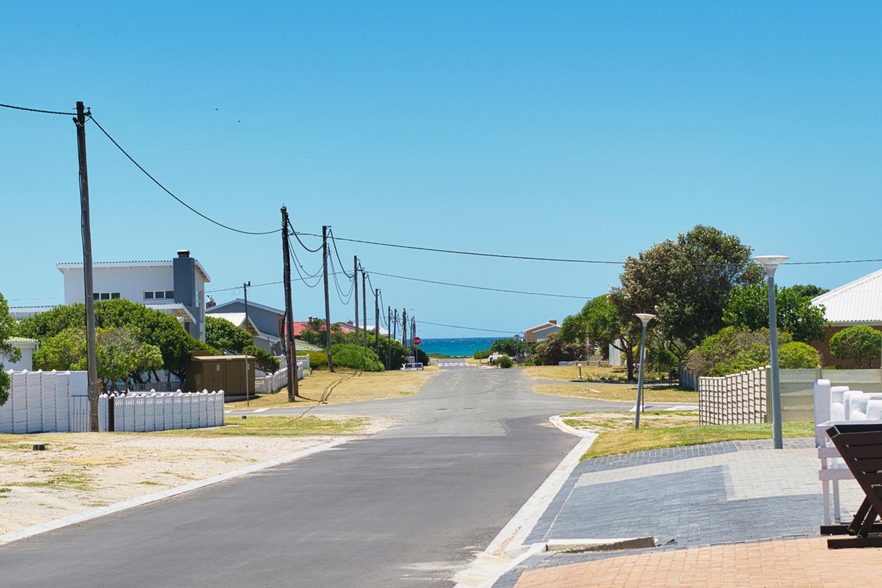 Struisbaai Holiday Home view 5