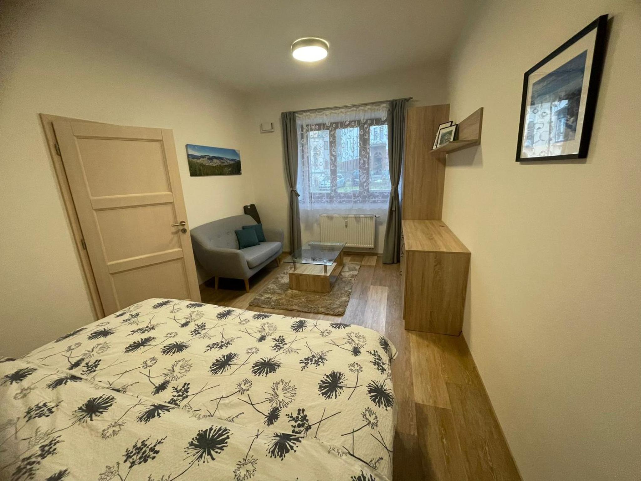 Rocky Apartment