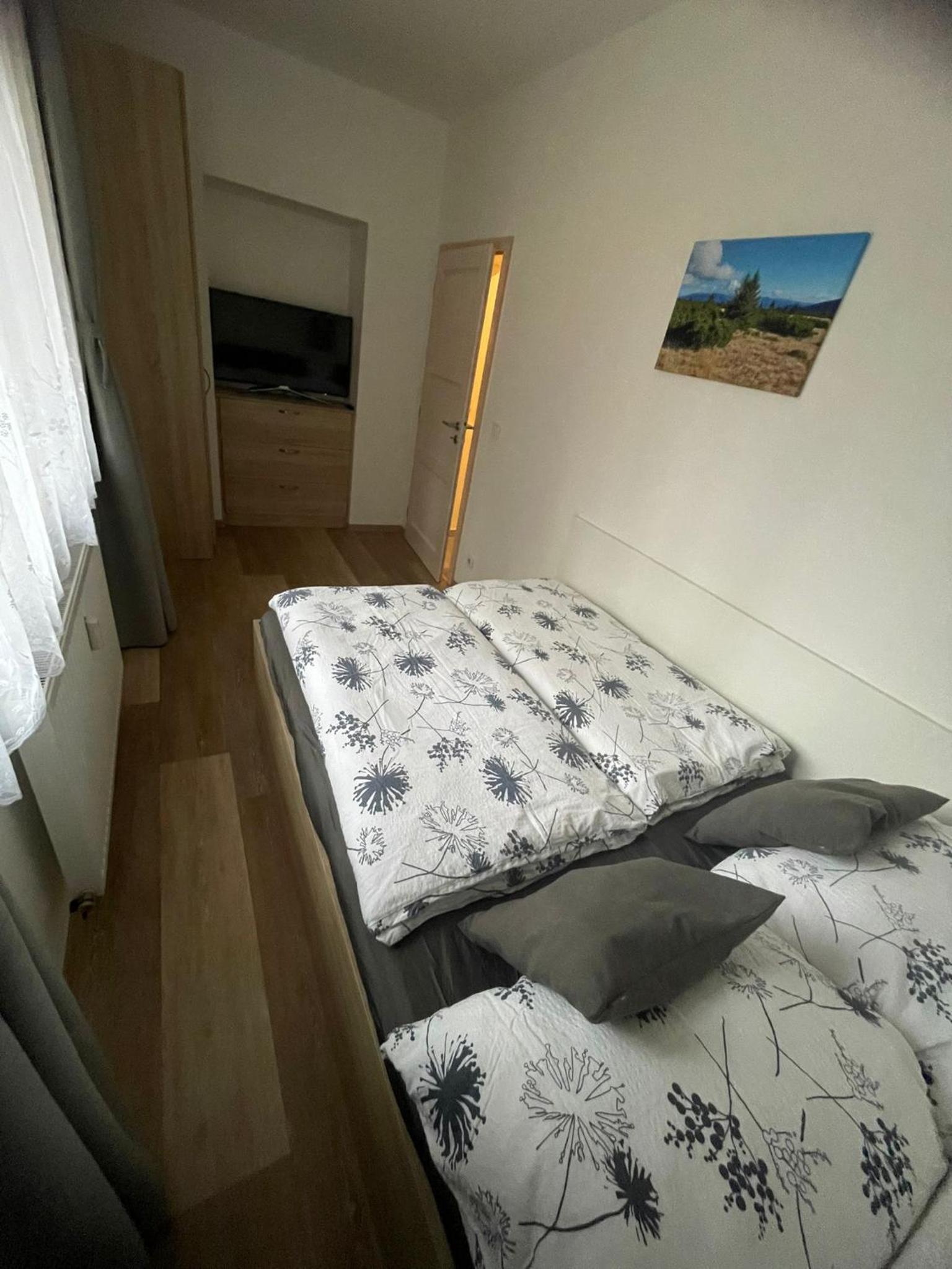 Rocky Apartment