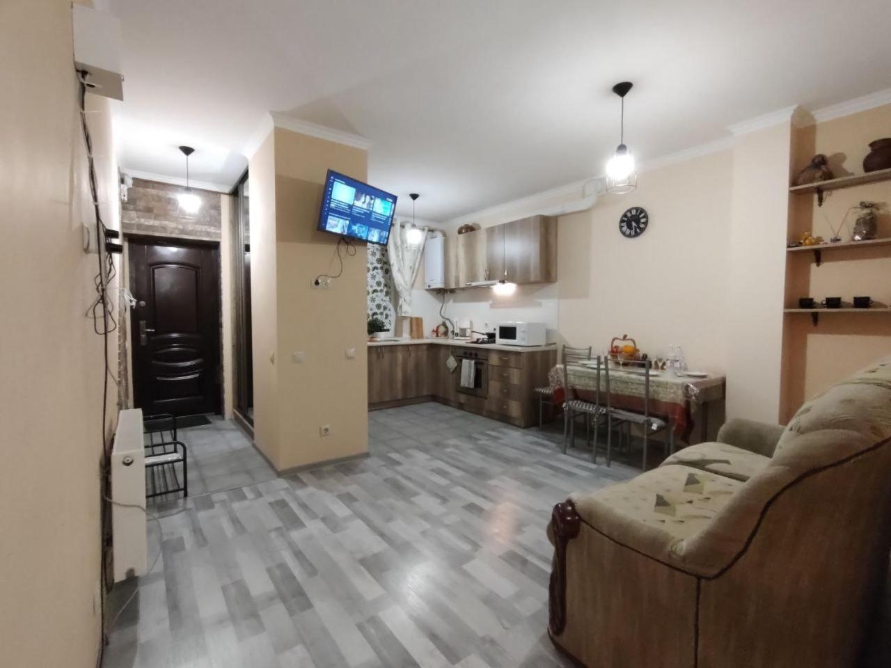 Квартира,з чудовим краевидом в Обухові view 3