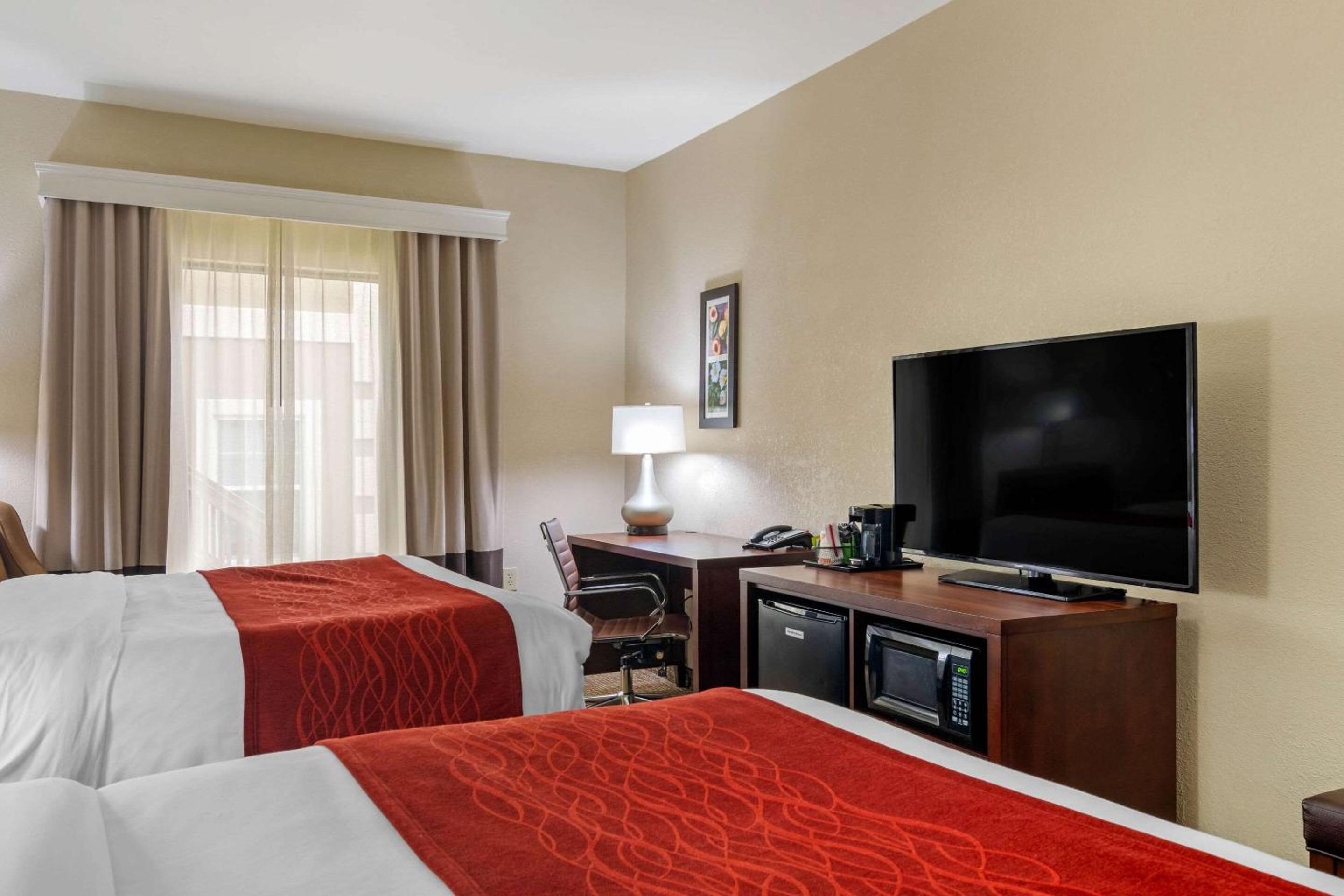 Comfort Inn & Suites Griffin North, Photo 30