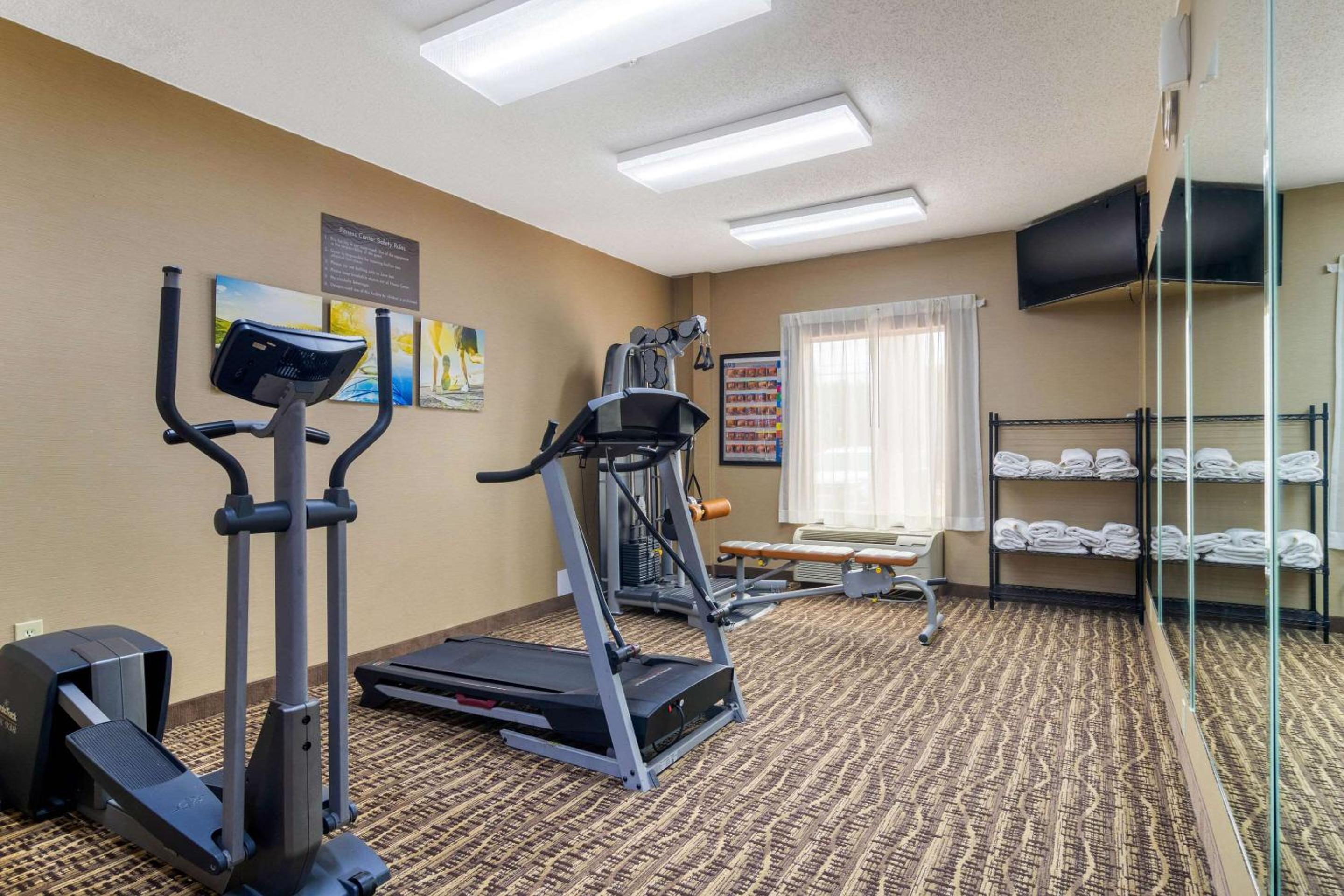 Comfort Inn & Suites Griffin North, Photo 23