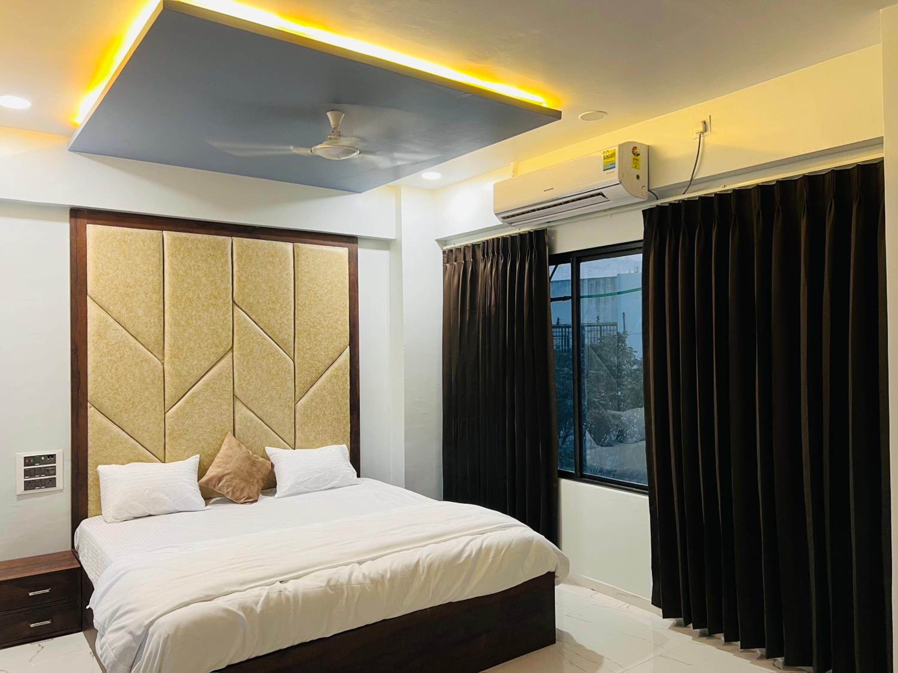 Hotel New City Light view 5