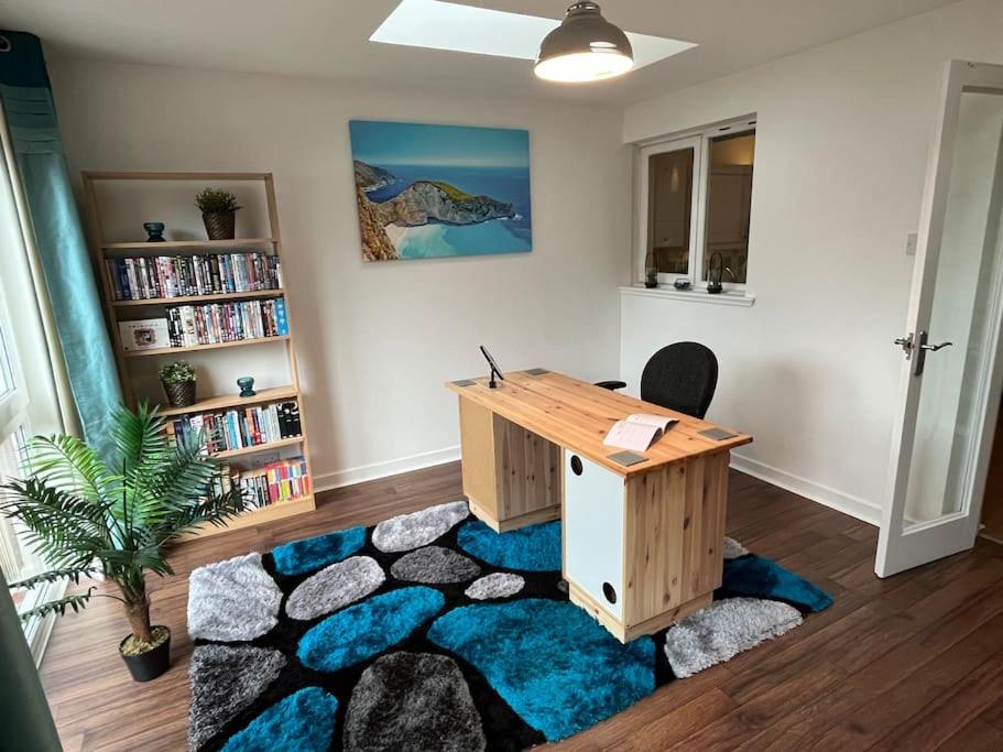 Spacious home near Glasgow Green view 2
